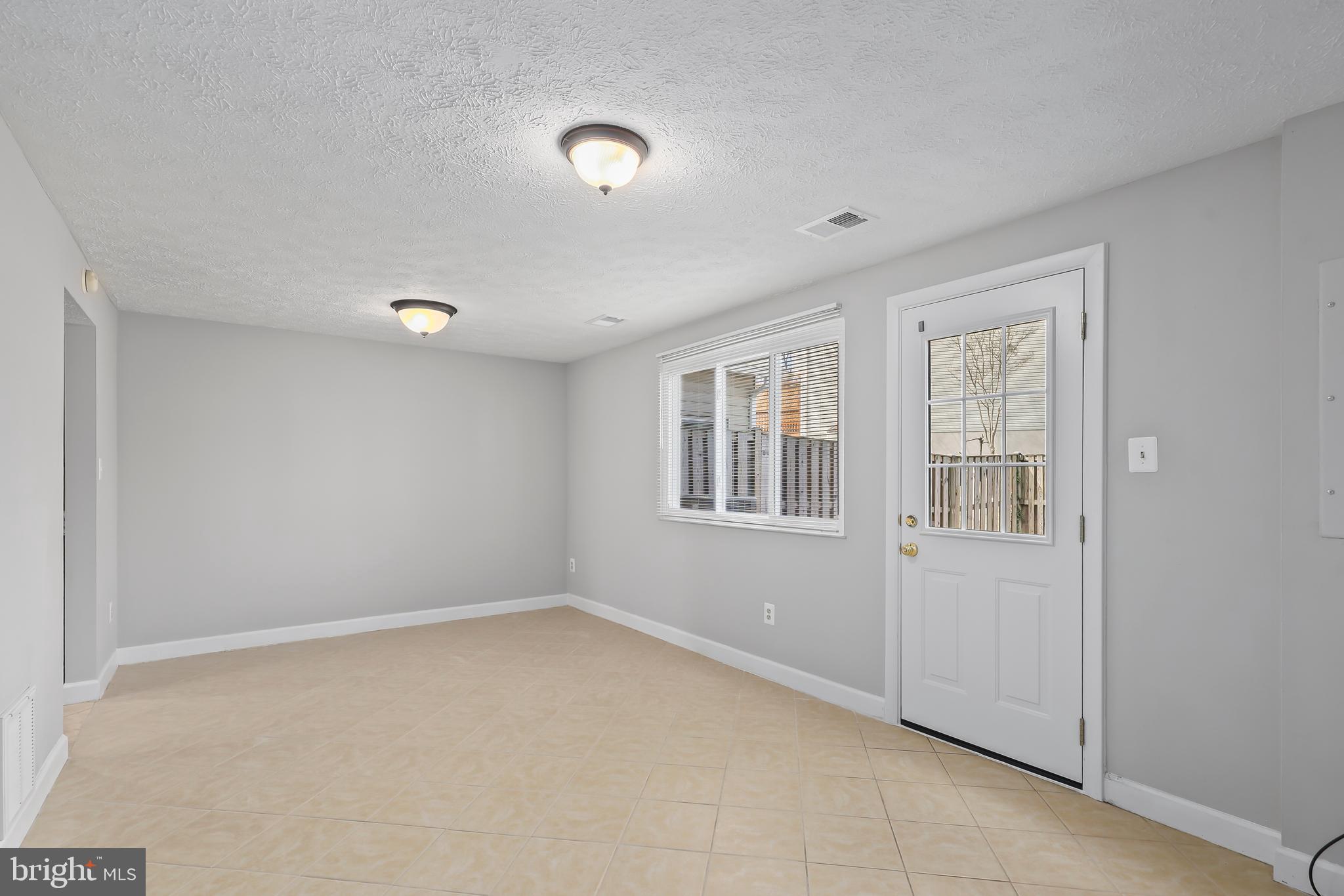 HERITAGE ESTATES - Residential