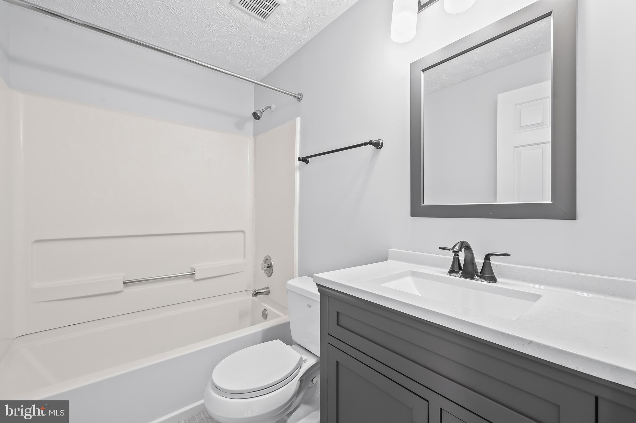 HERITAGE ESTATES - Residential