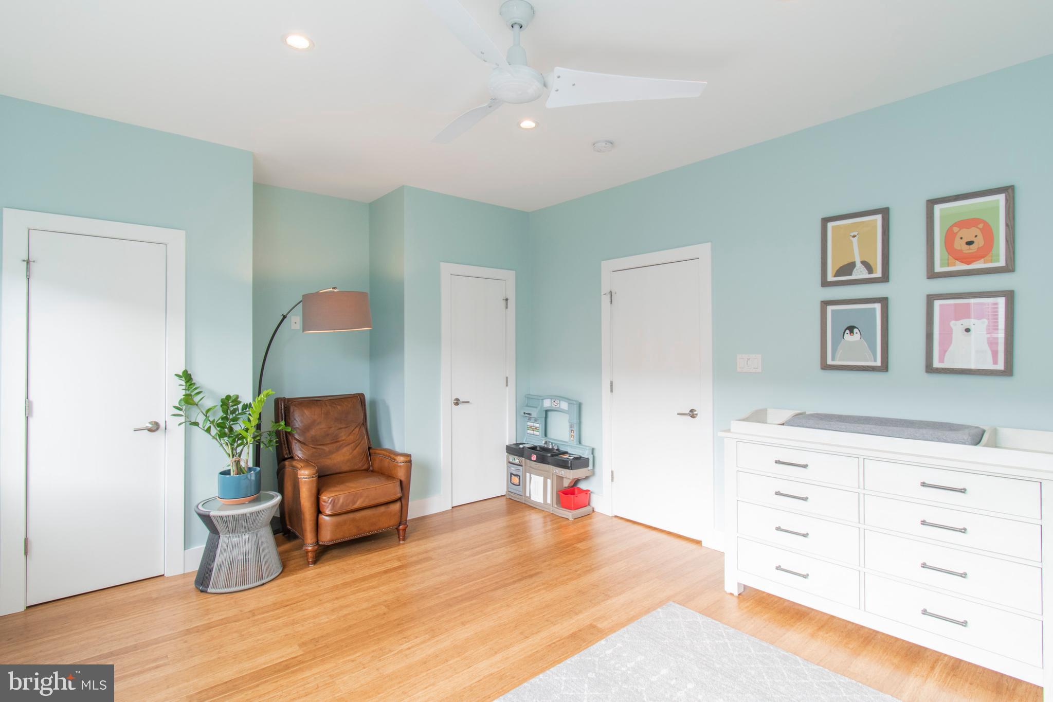 GRADUATE HOSPITAL - Residential