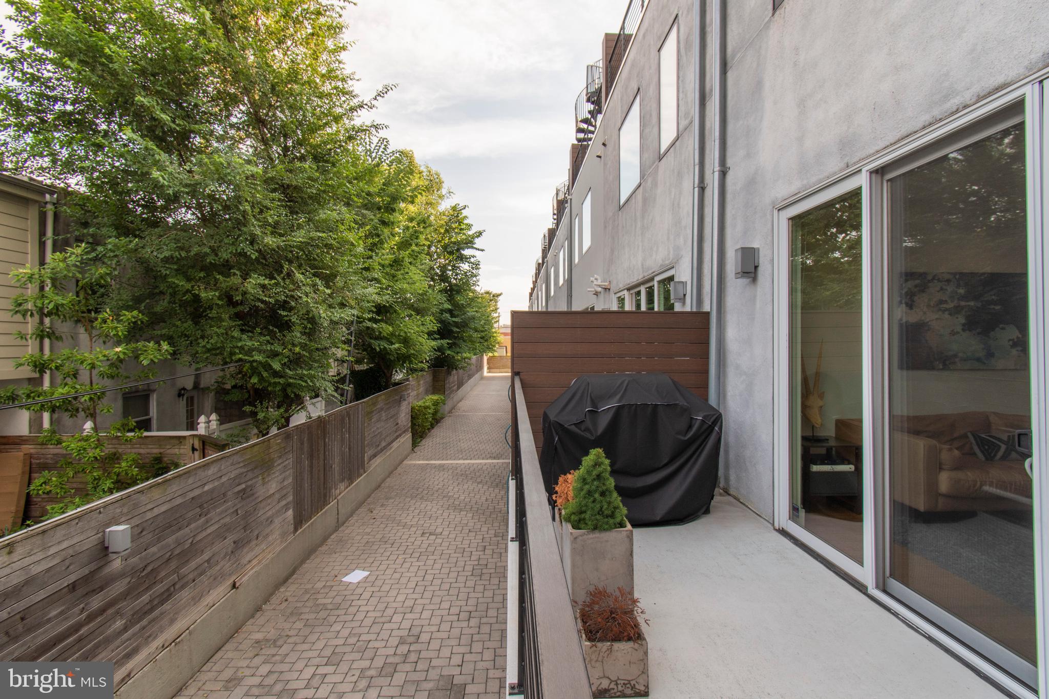 GRADUATE HOSPITAL - Residential