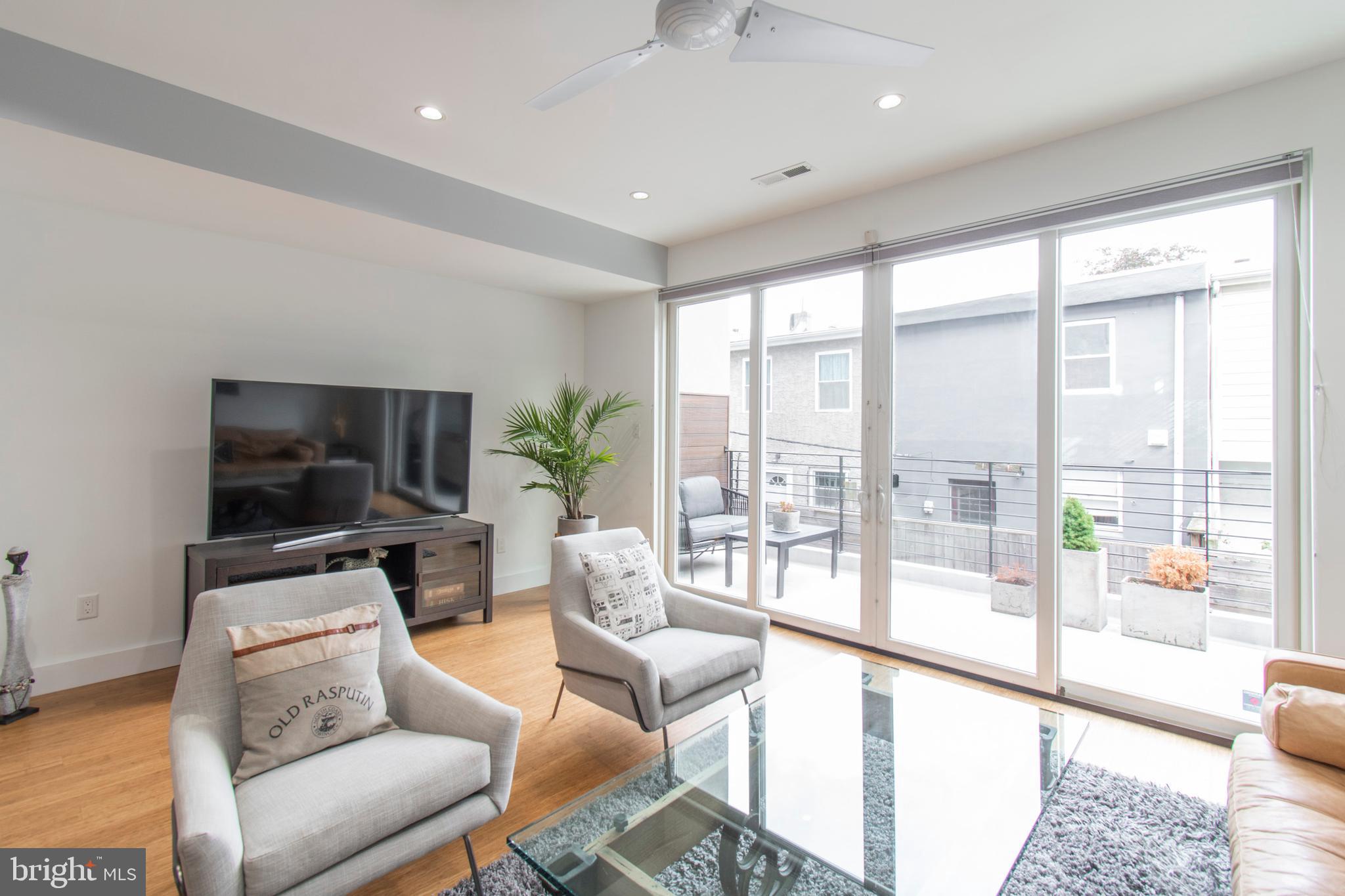 GRADUATE HOSPITAL - Residential