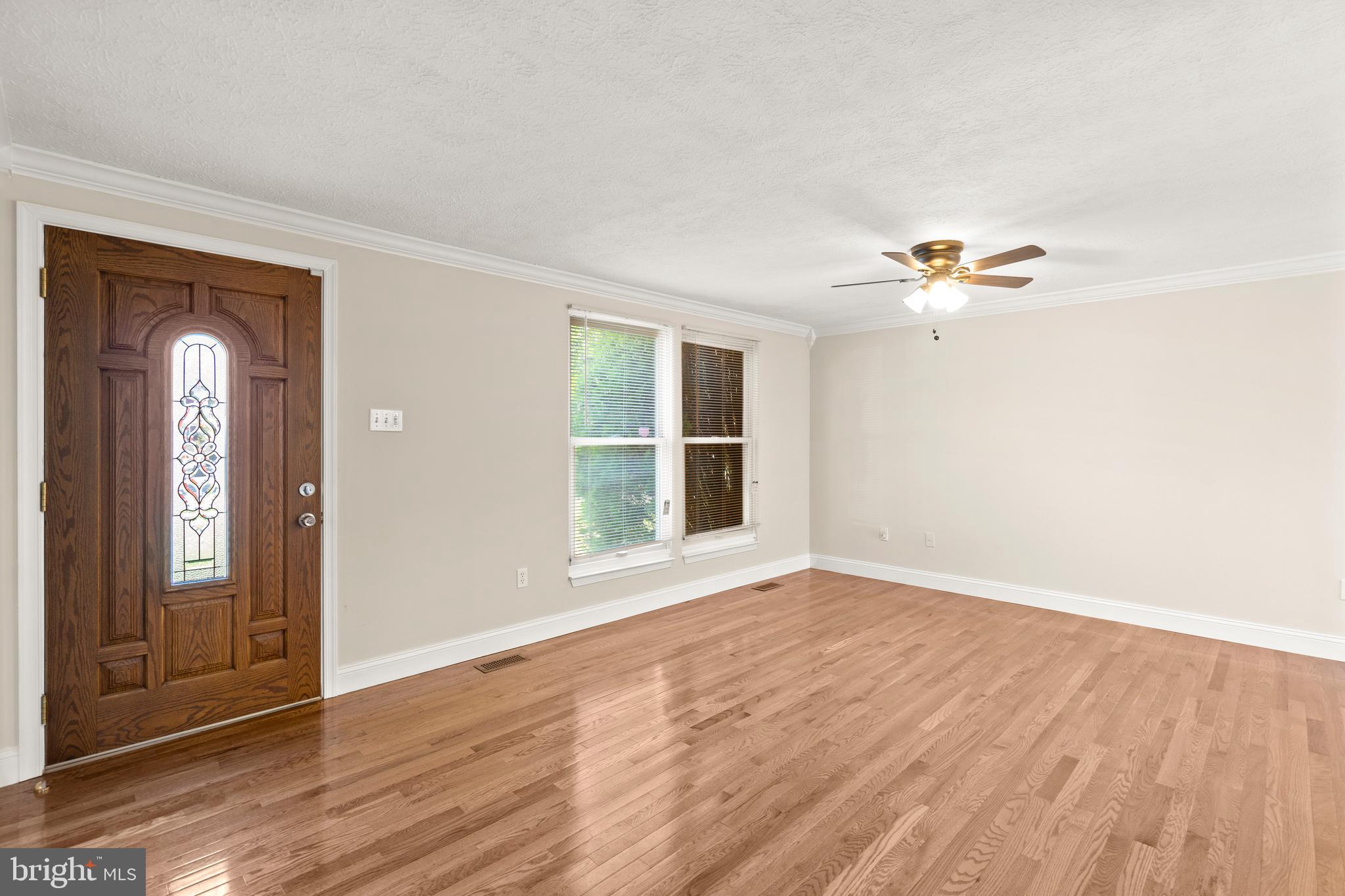 HILLCREST ORCHARDS - Residential