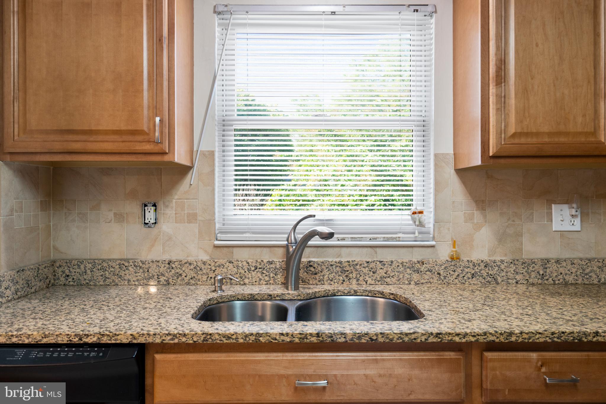 HILLCREST ORCHARDS - Residential