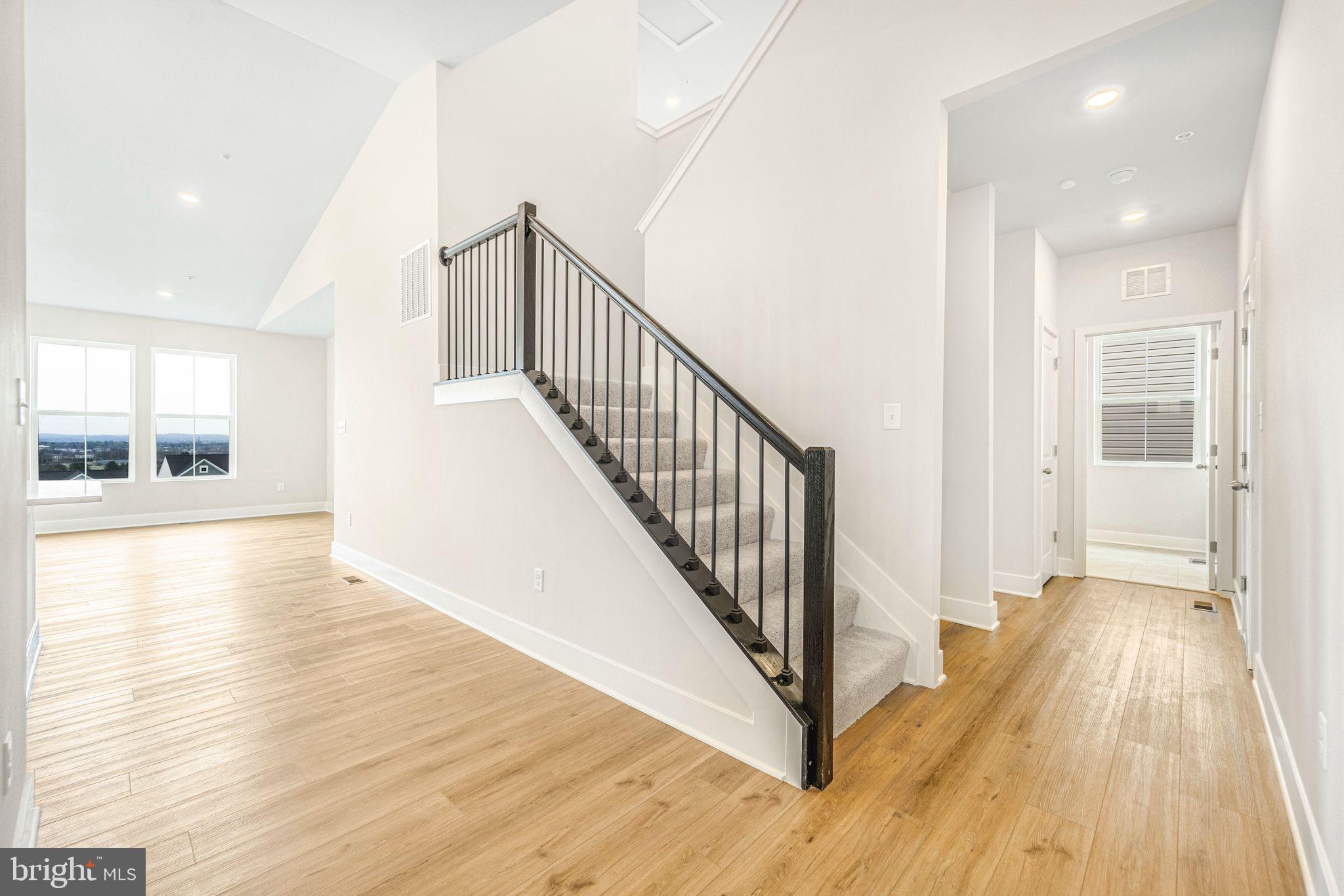 SYCAMORE RIDGE - Residential