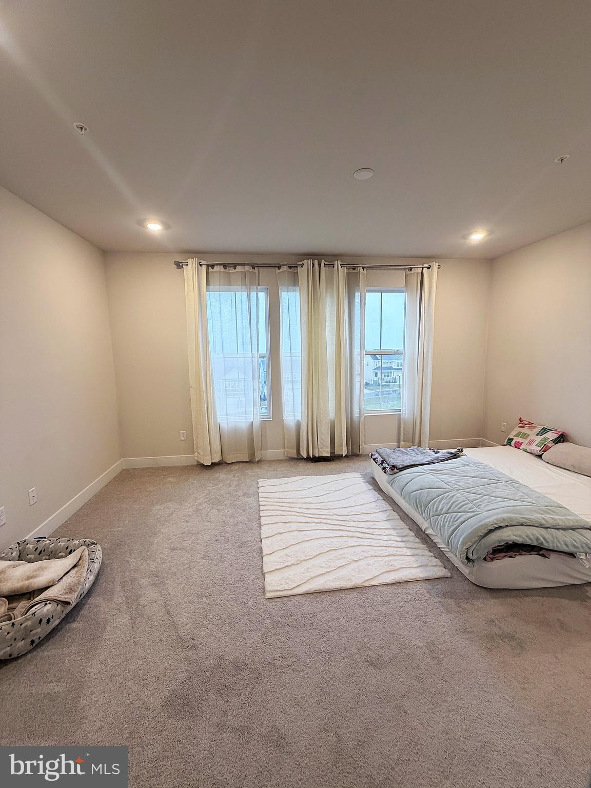 SYCAMORE RIDGE - Residential