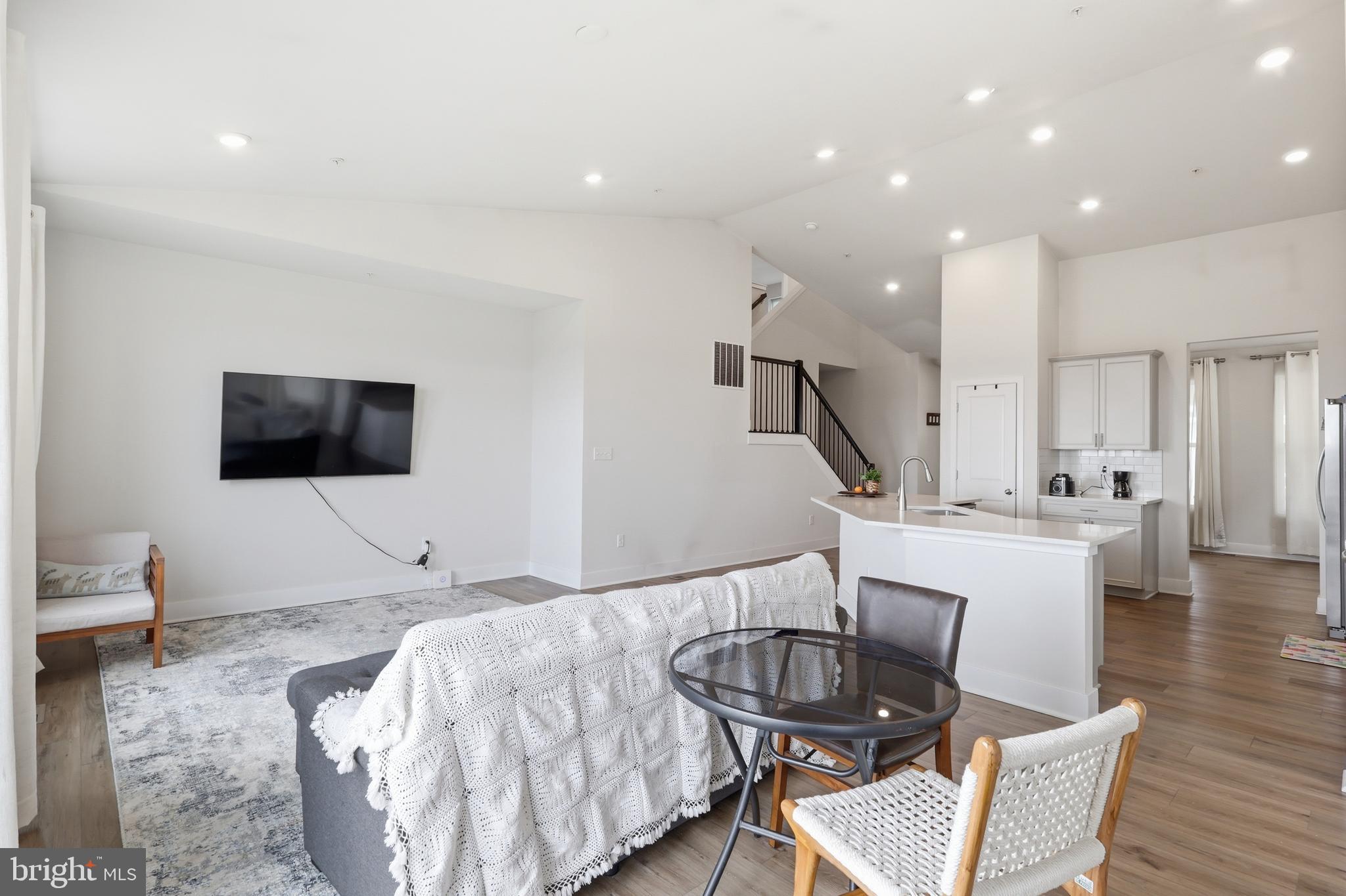 SYCAMORE RIDGE - Residential