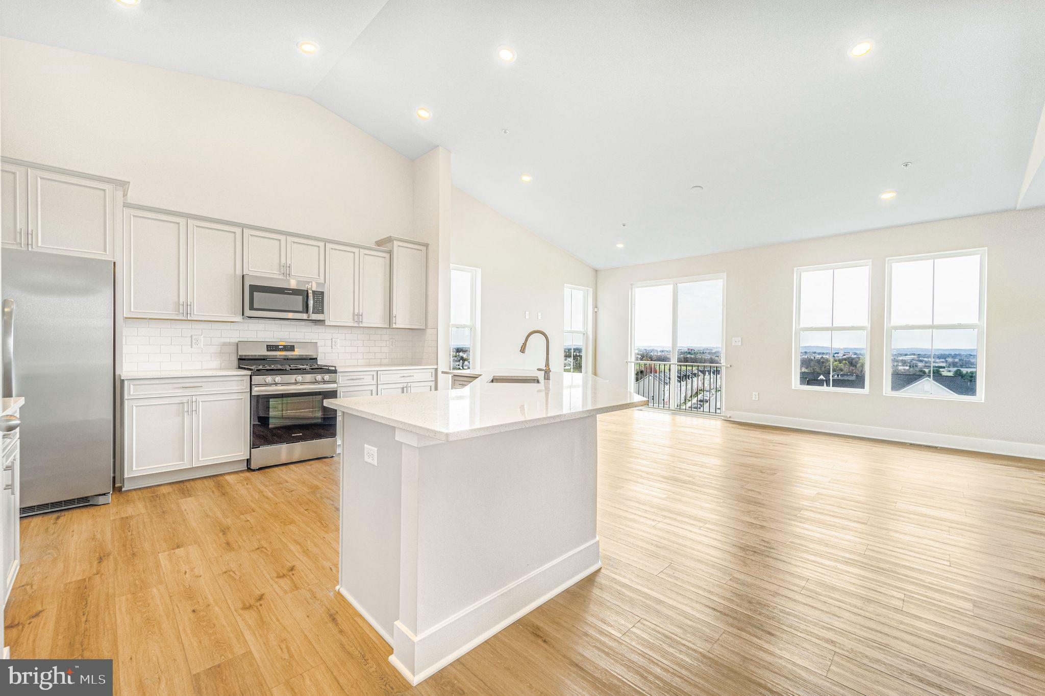 SYCAMORE RIDGE - Residential