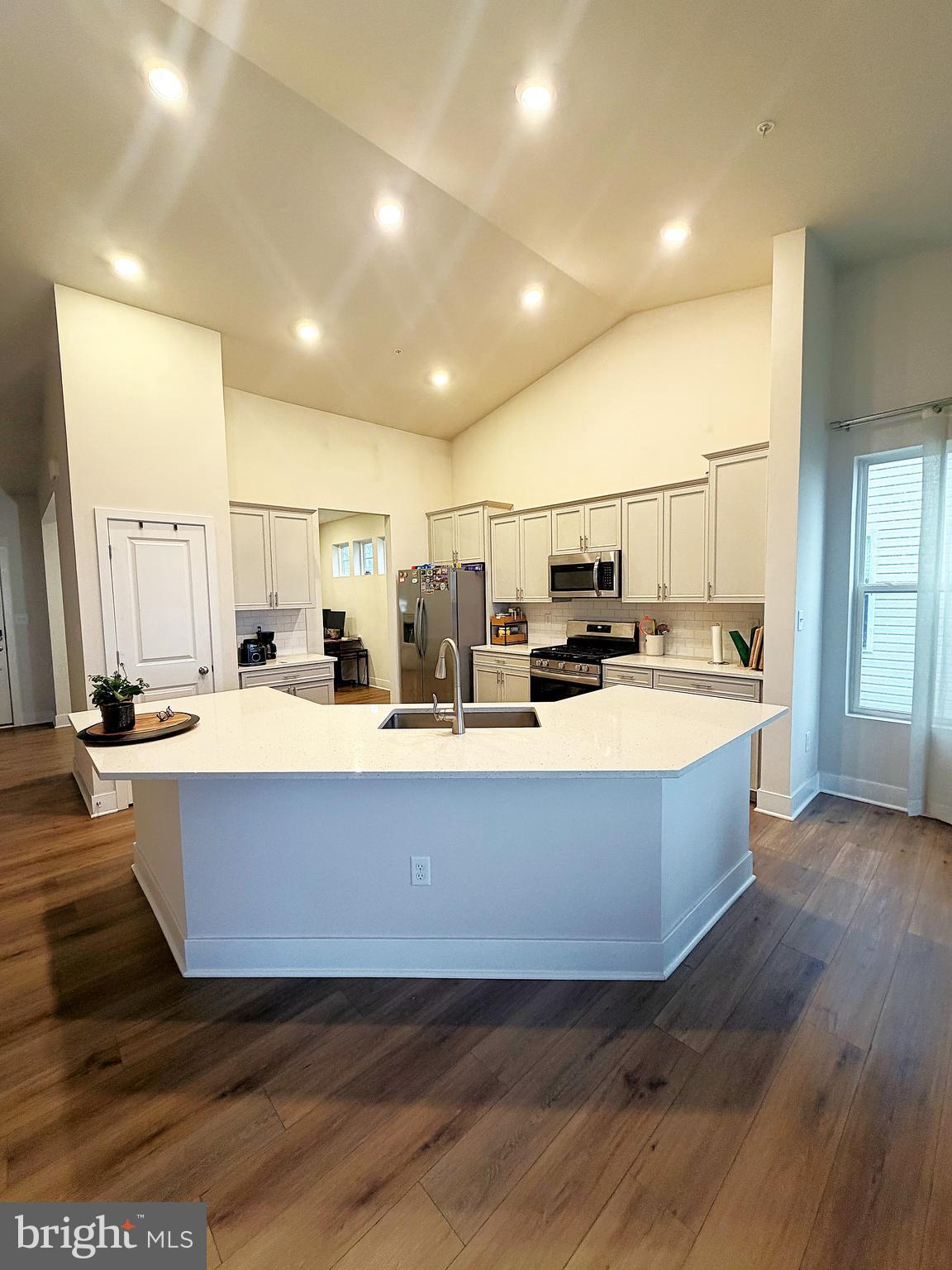 SYCAMORE RIDGE - Residential