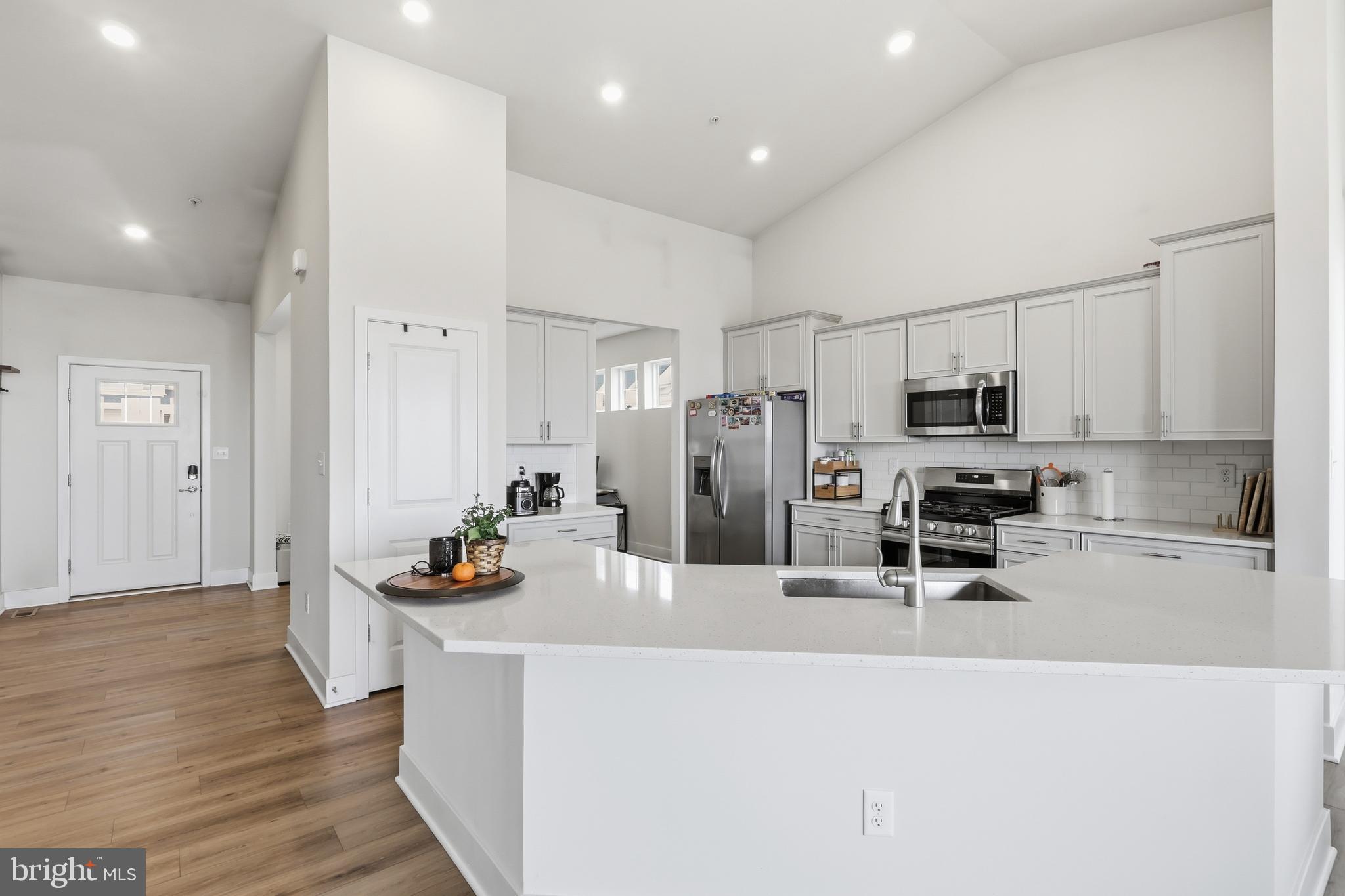 SYCAMORE RIDGE - Residential