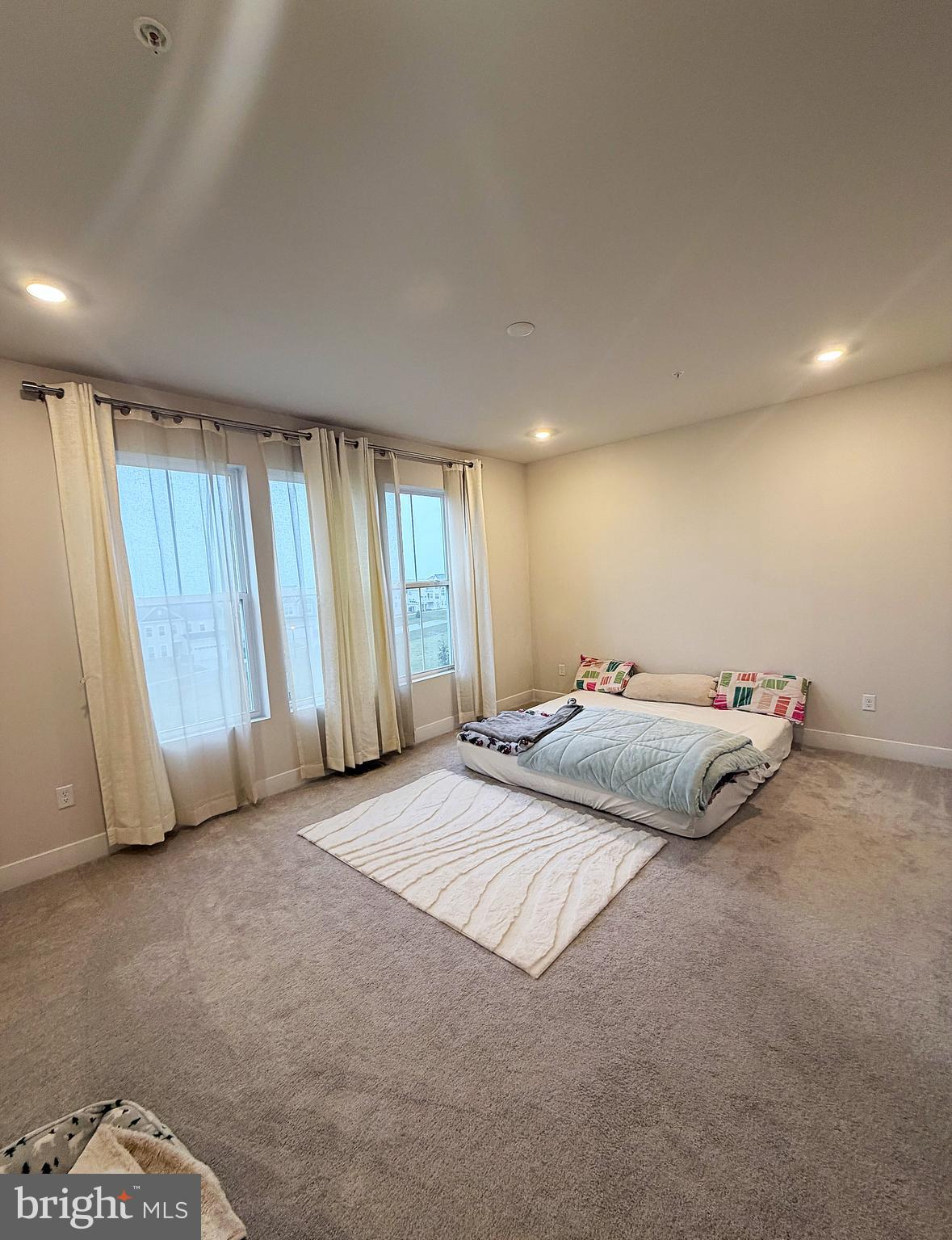 SYCAMORE RIDGE - Residential