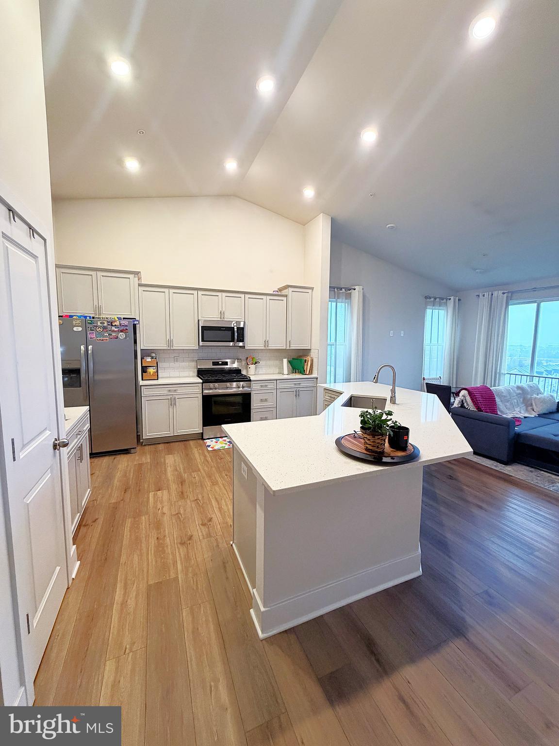 SYCAMORE RIDGE - Residential