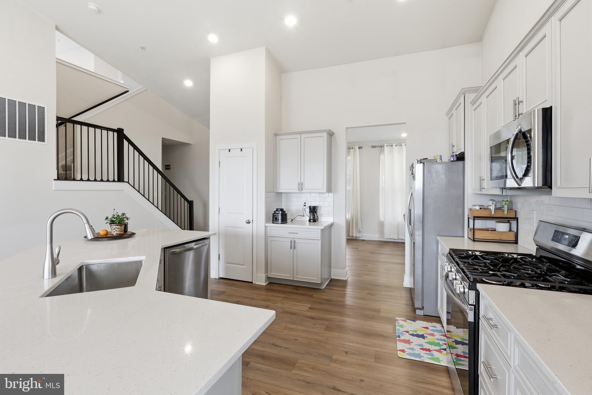 SYCAMORE RIDGE - Residential