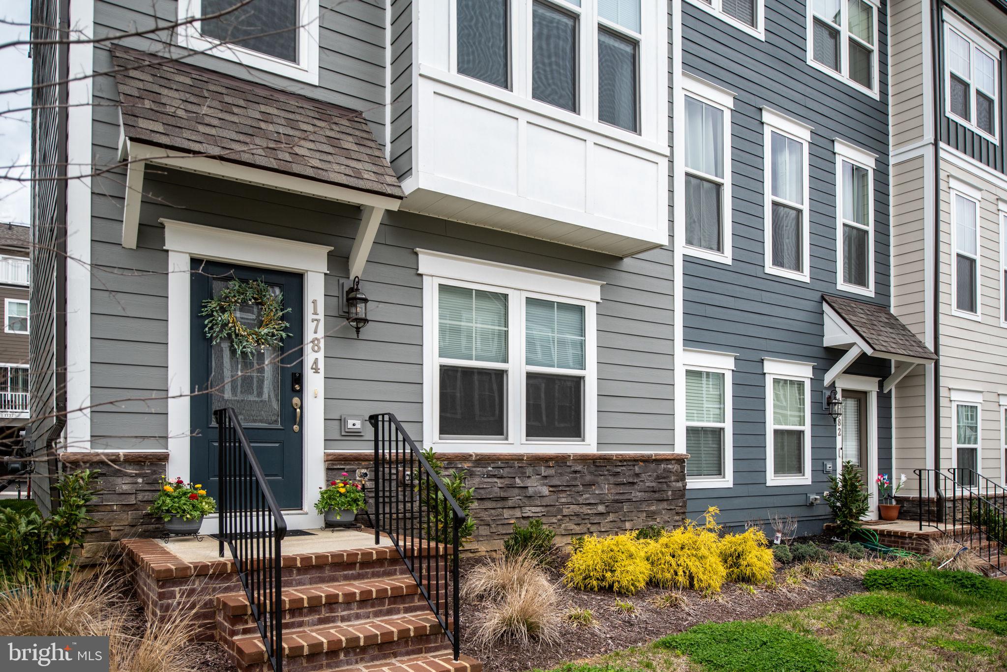 POTOMAC SHORES - Residential