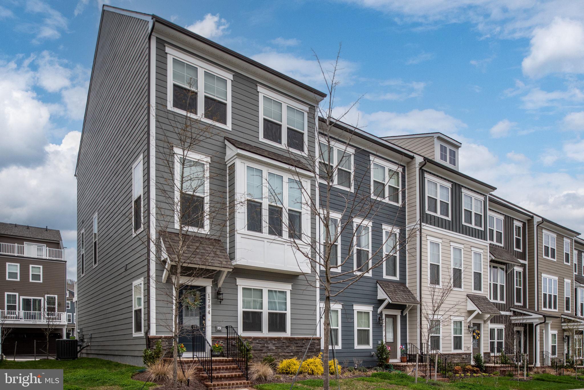 POTOMAC SHORES - Residential