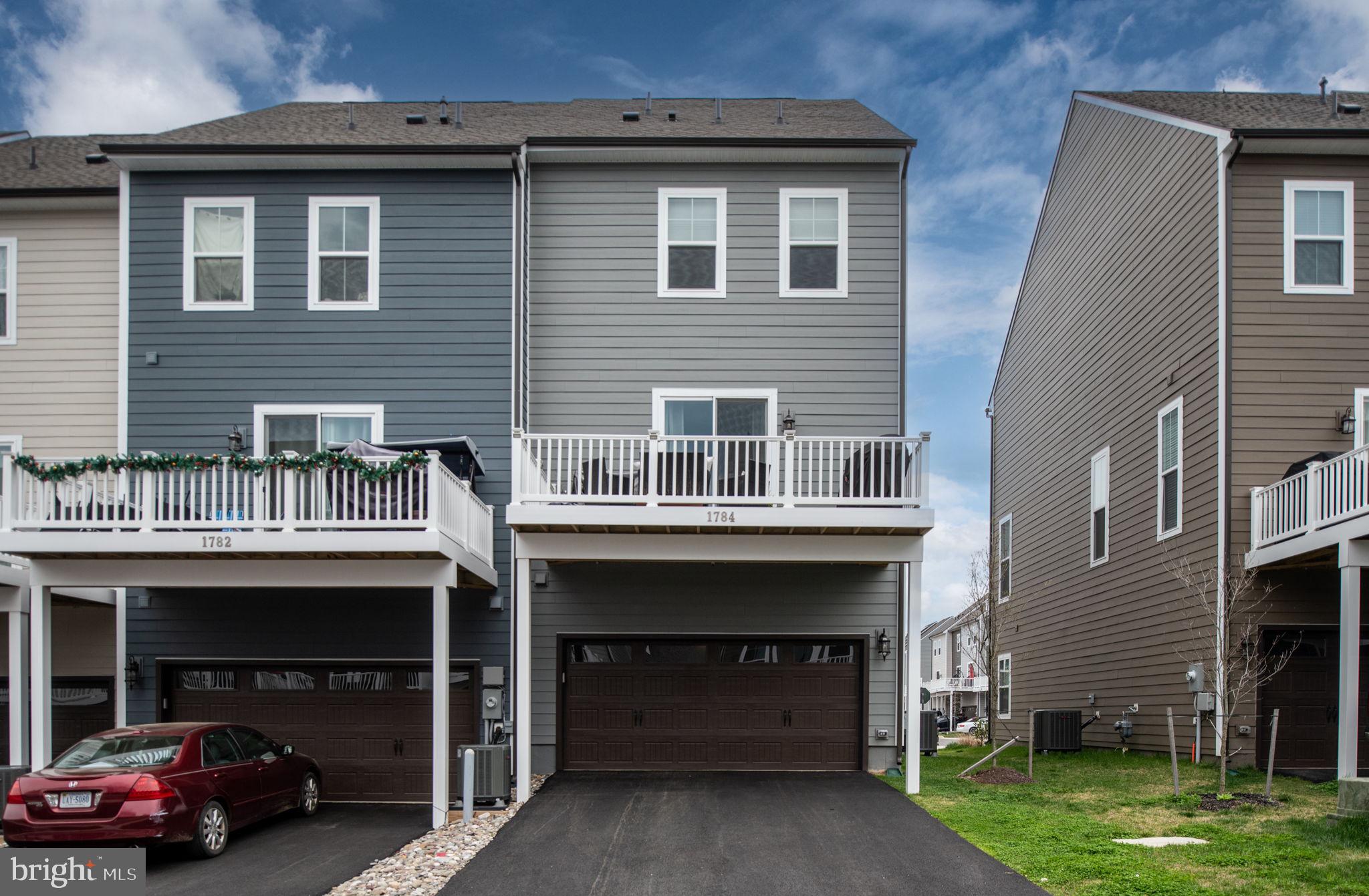 POTOMAC SHORES - Residential