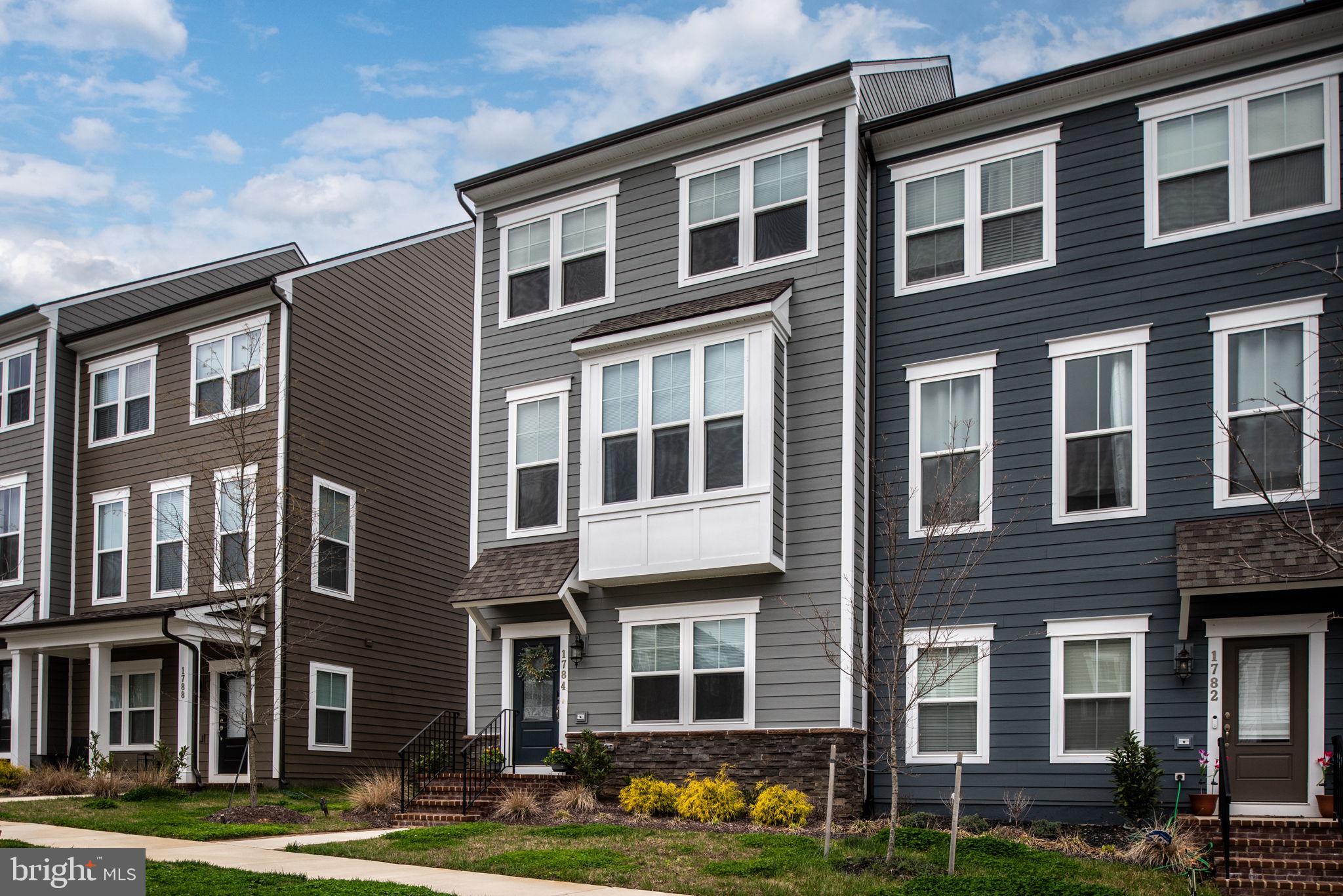 POTOMAC SHORES - Residential