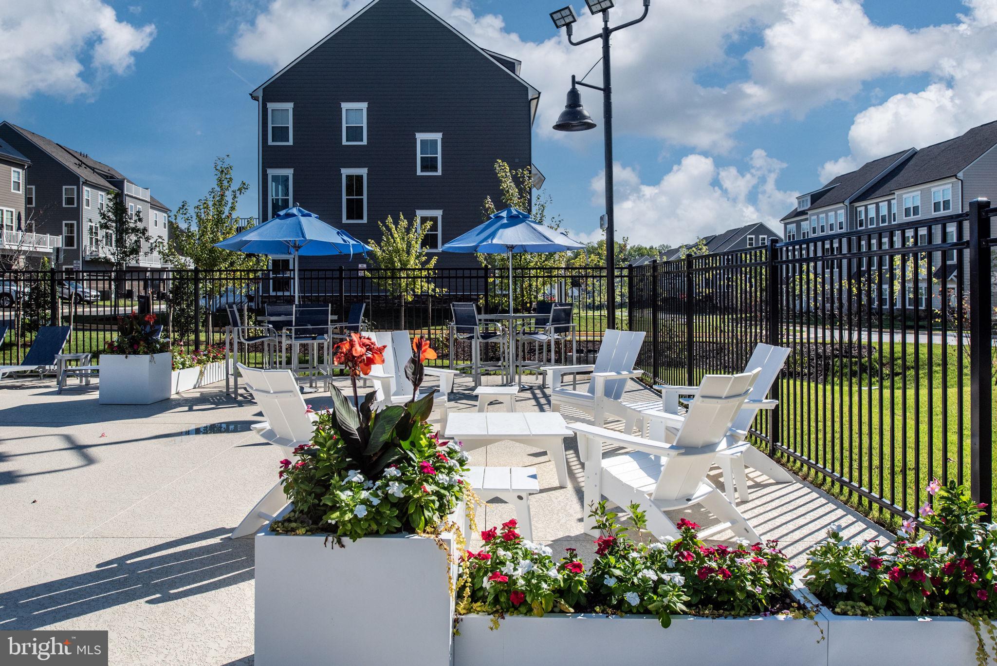 POTOMAC SHORES - Residential