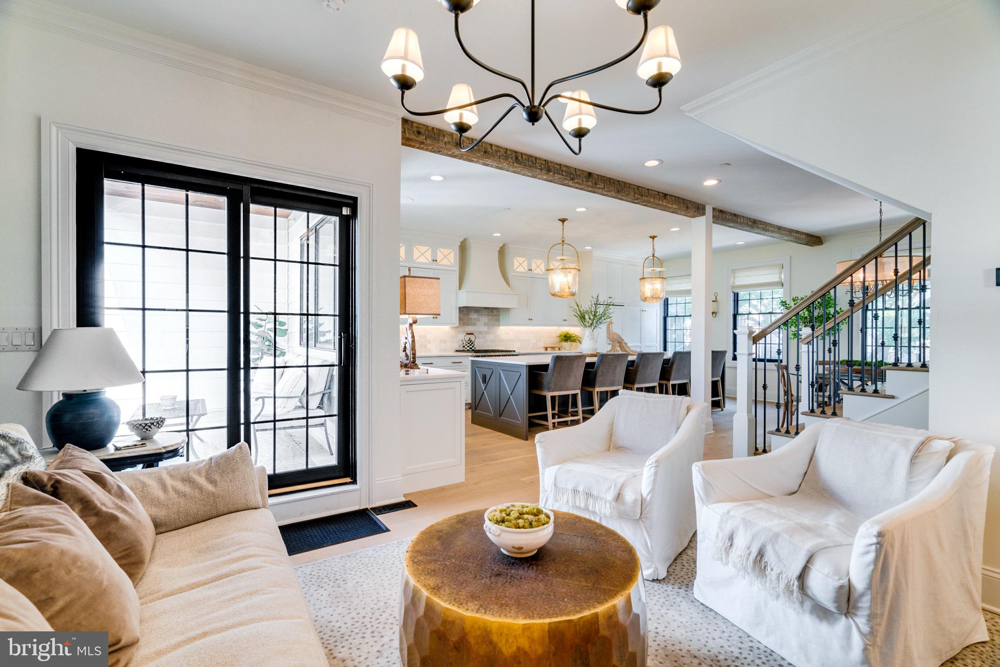 BELLA VISTA - Residential