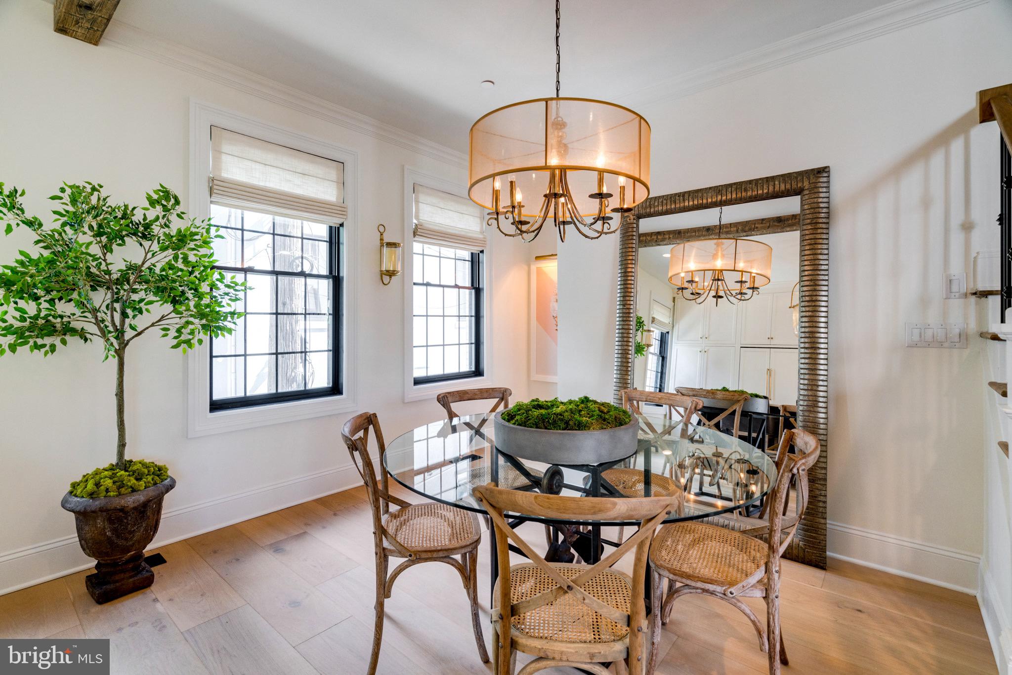 BELLA VISTA - Residential