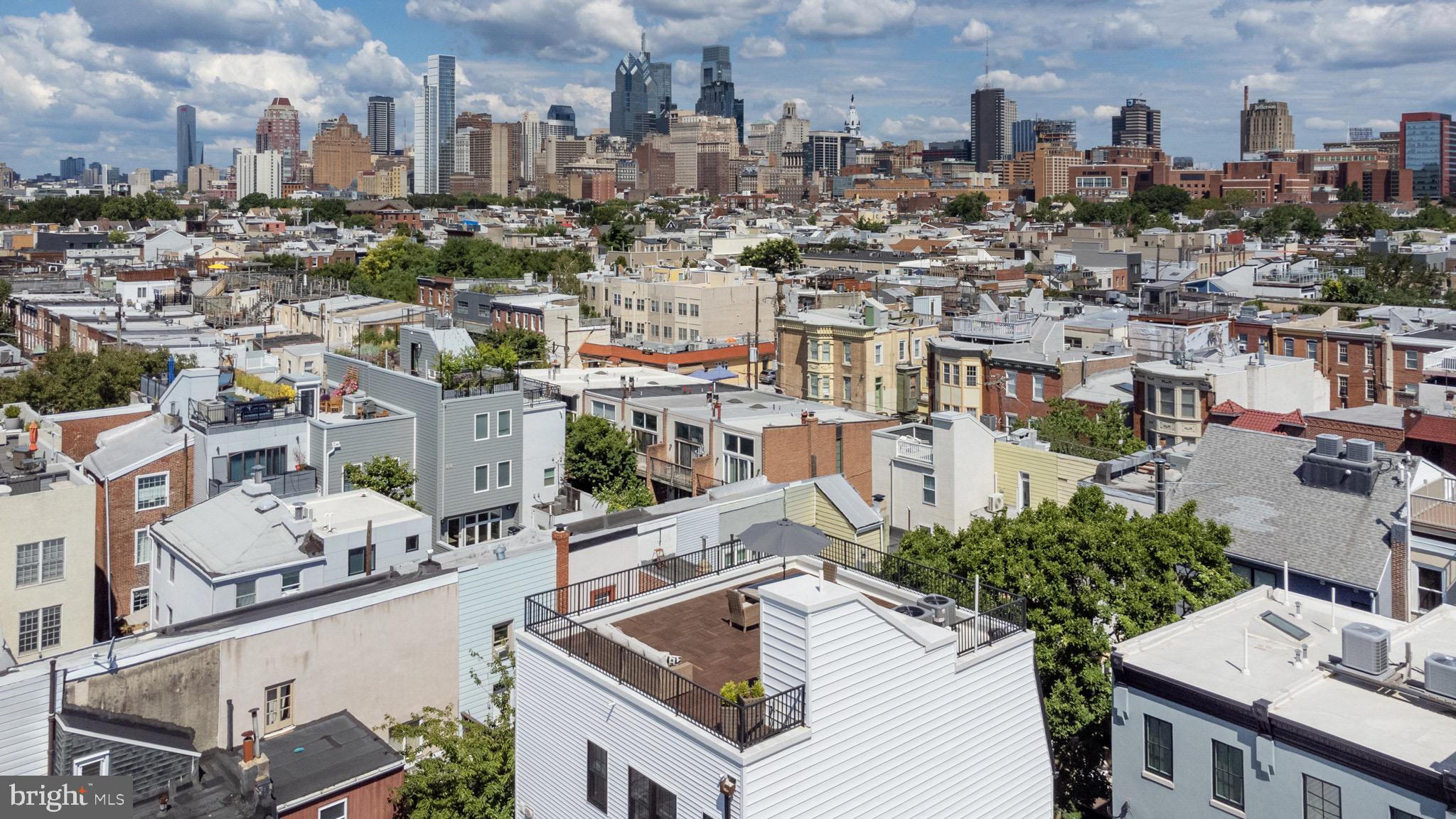 BELLA VISTA - Residential