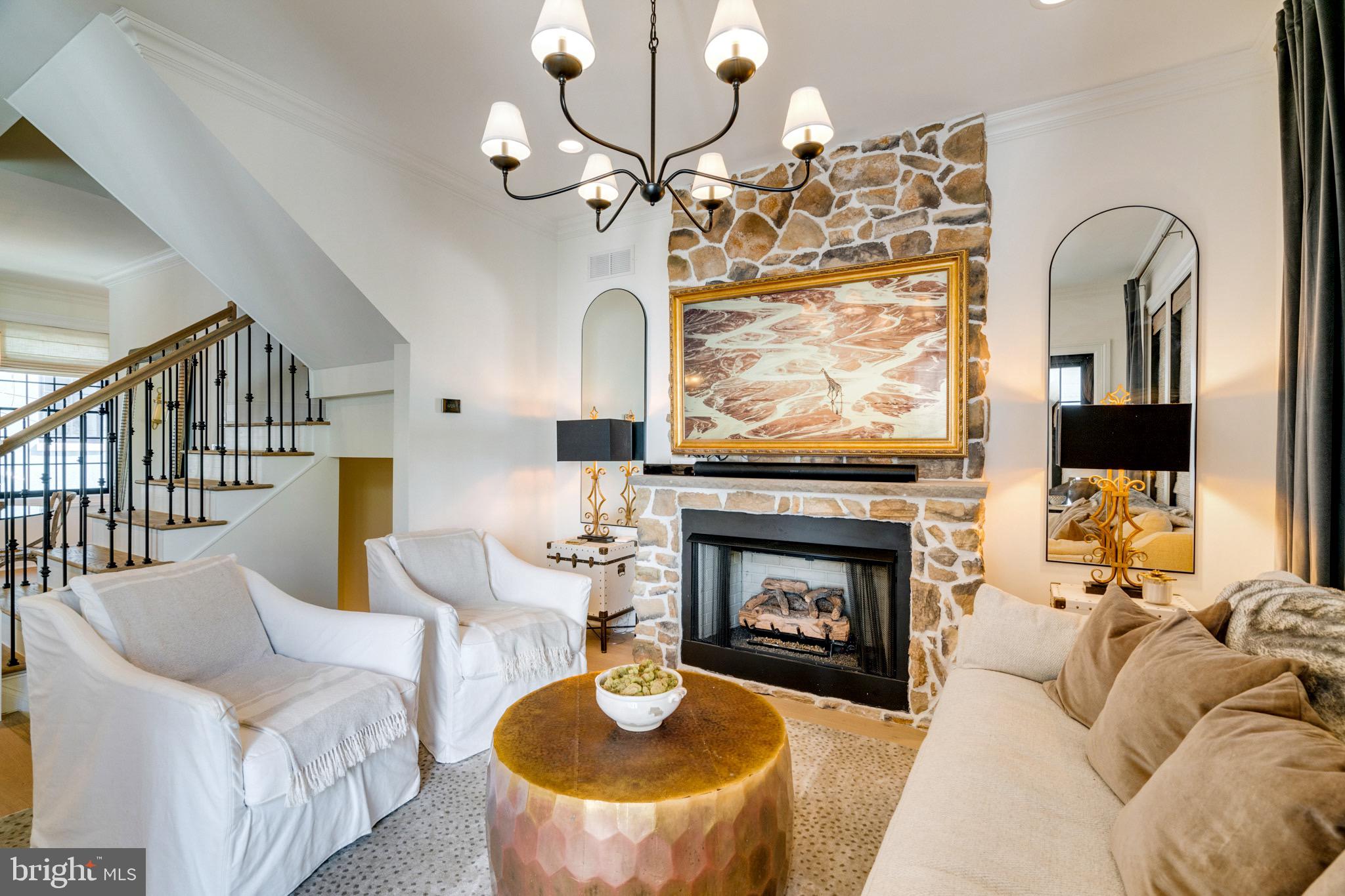 BELLA VISTA - Residential