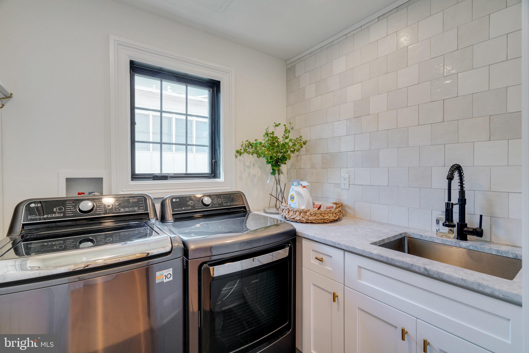 BELLA VISTA - Residential