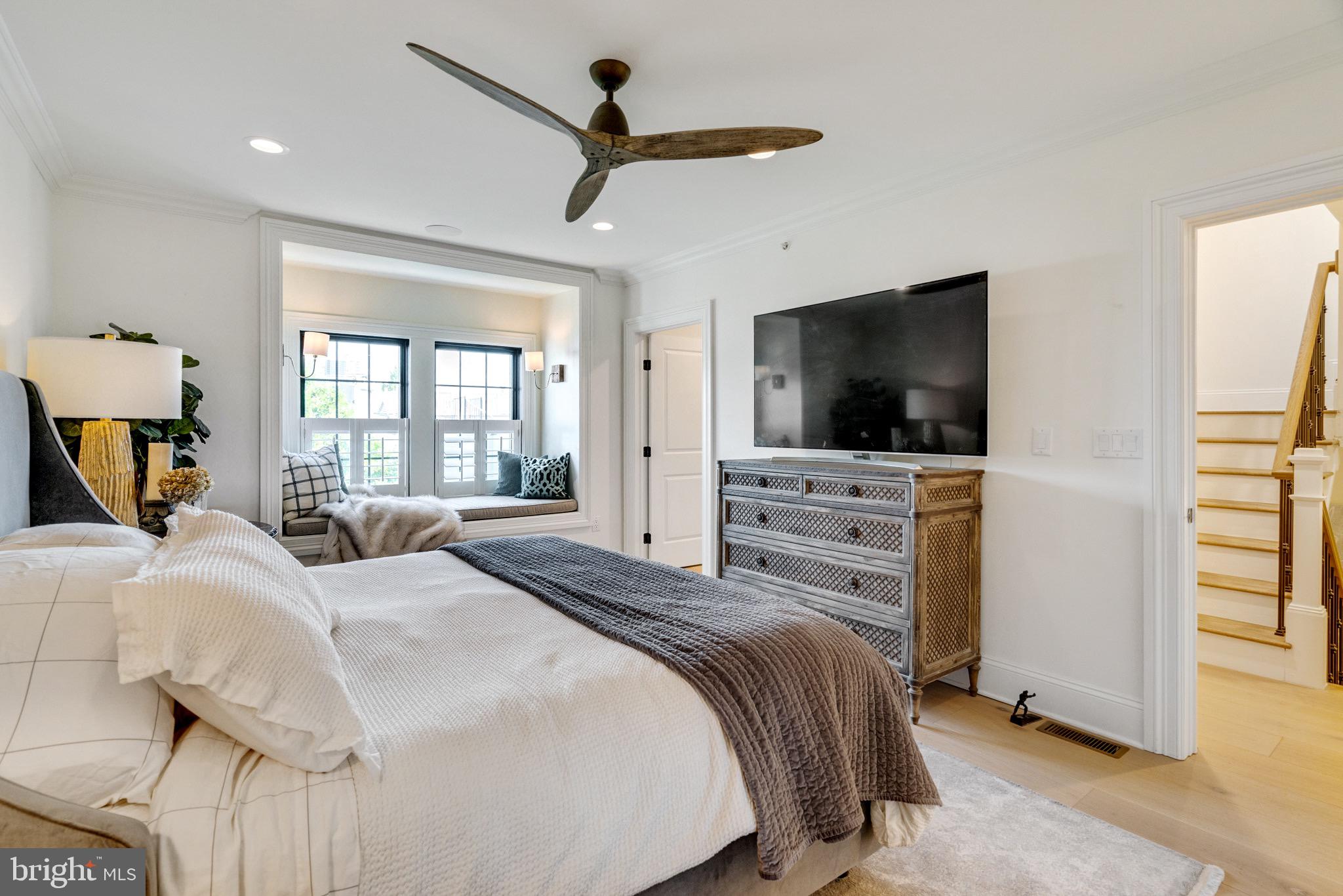 BELLA VISTA - Residential