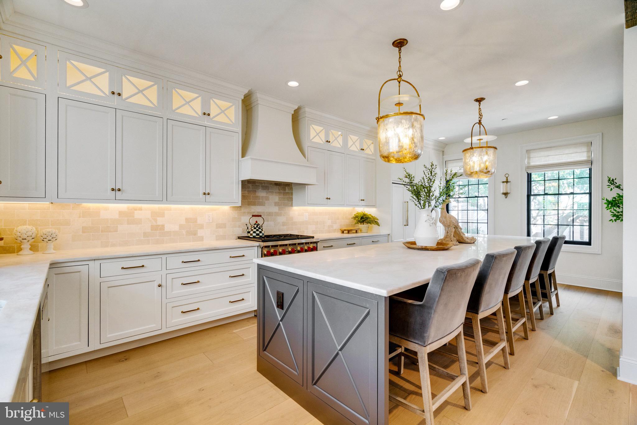 BELLA VISTA - Residential