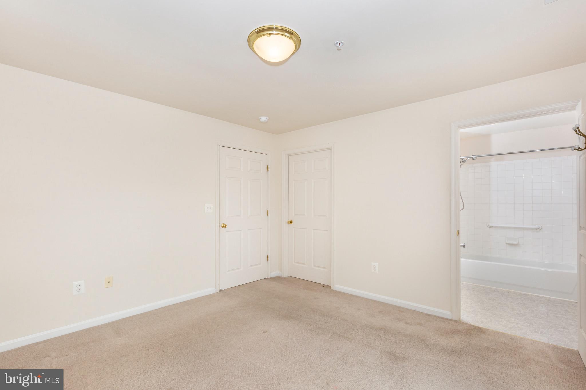 BELLA VITA SENIOR CONDOS - Residential