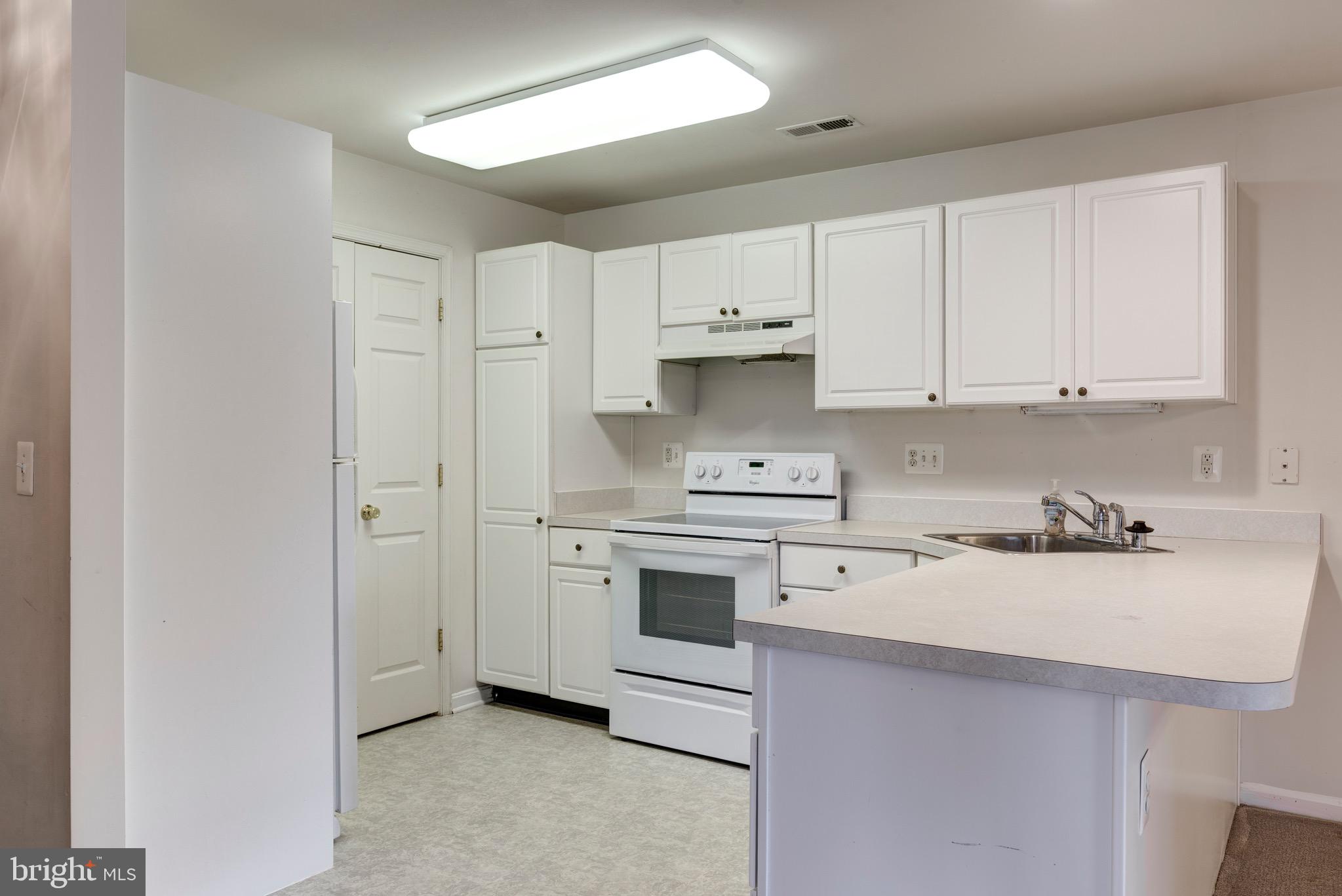 BELLA VITA SENIOR CONDOS - Residential