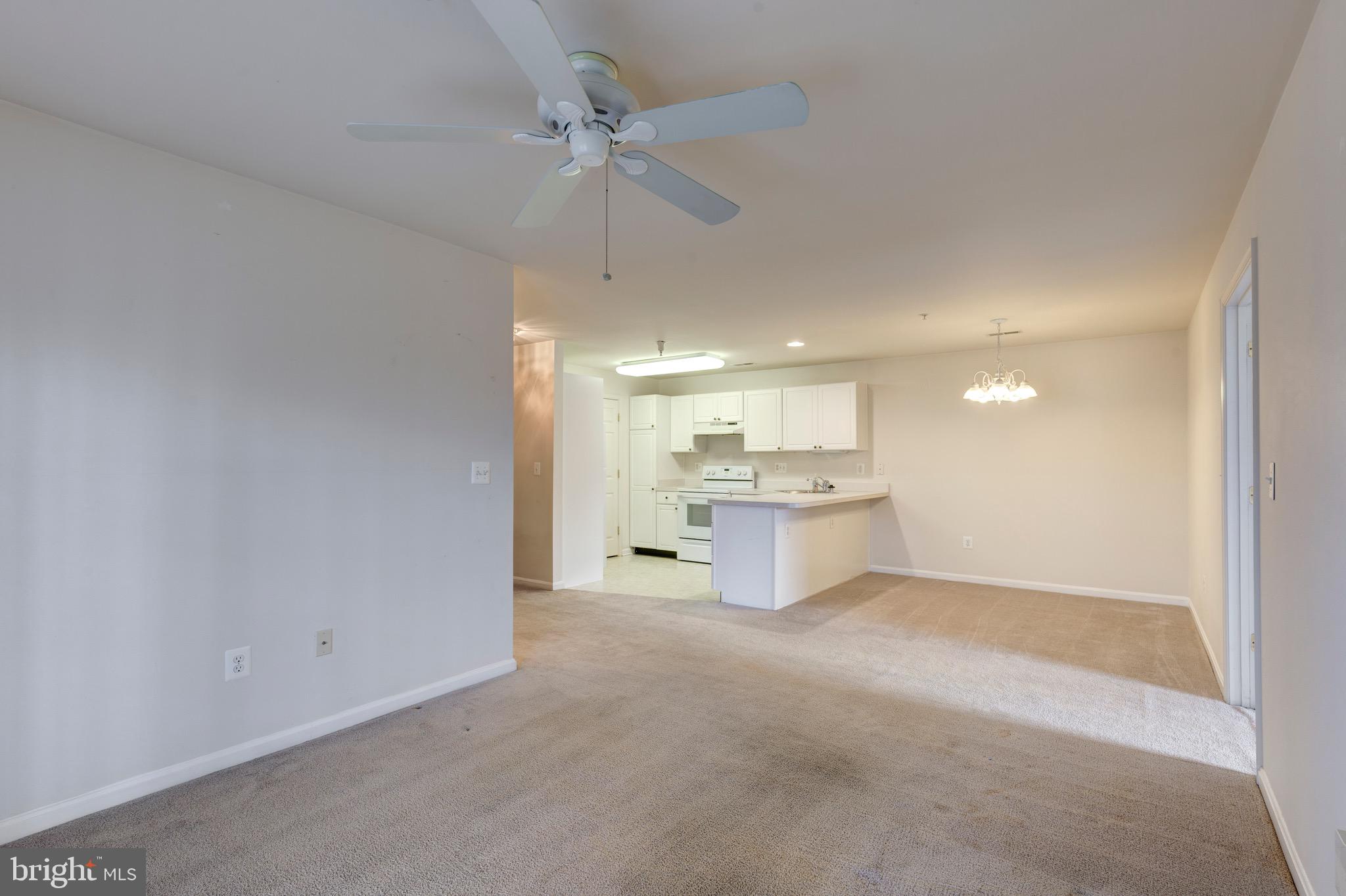 BELLA VITA SENIOR CONDOS - Residential