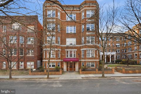 1820 CLYDESDALE PLACE NW 4 WASHINGTON DC 20009