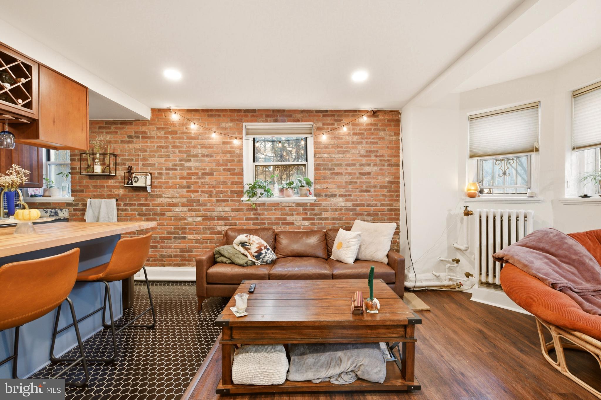 1820 CLYDESDALE PLACE NW 4