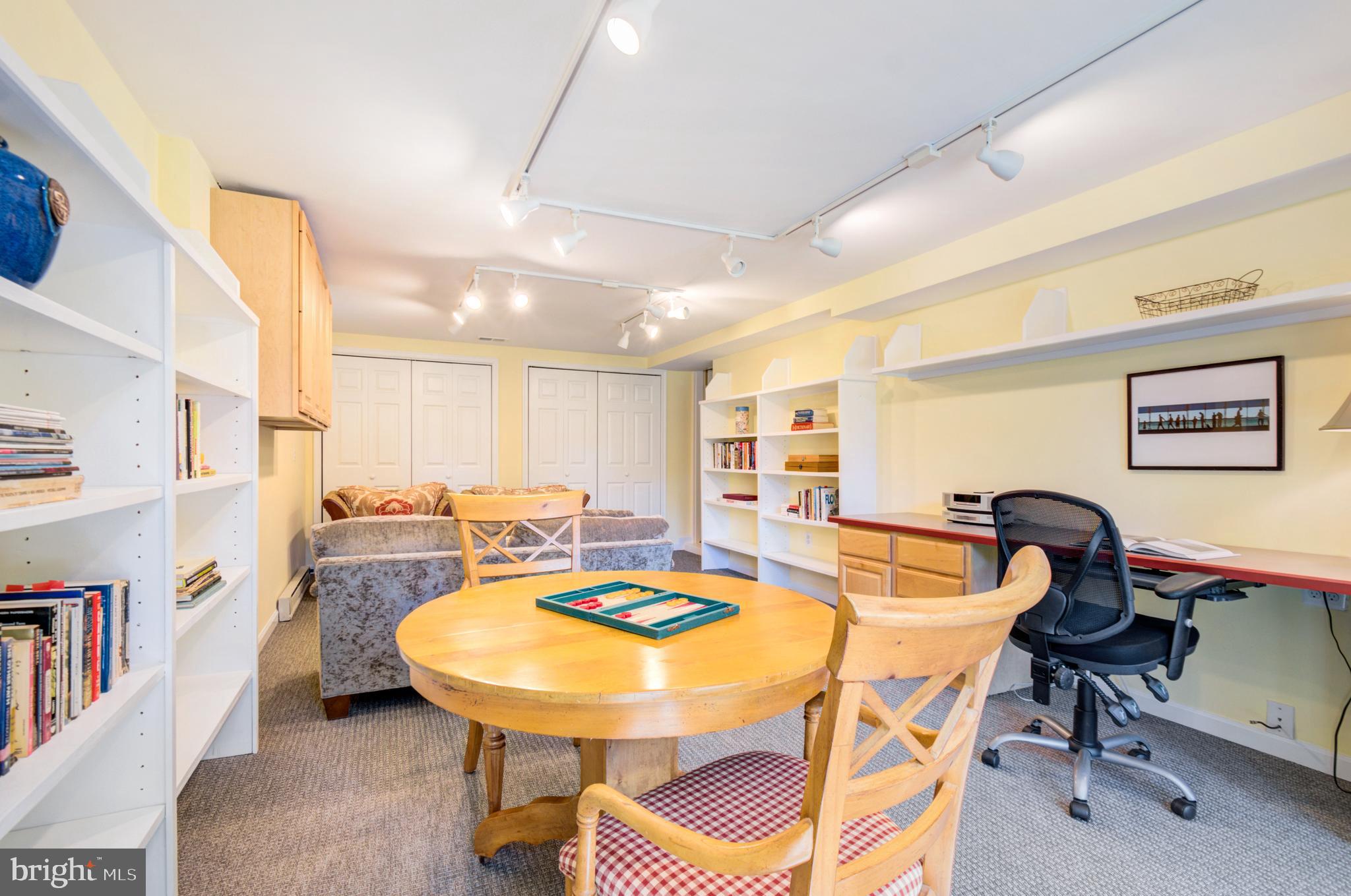 ROCK CREEK HIGHLANDS - Residential