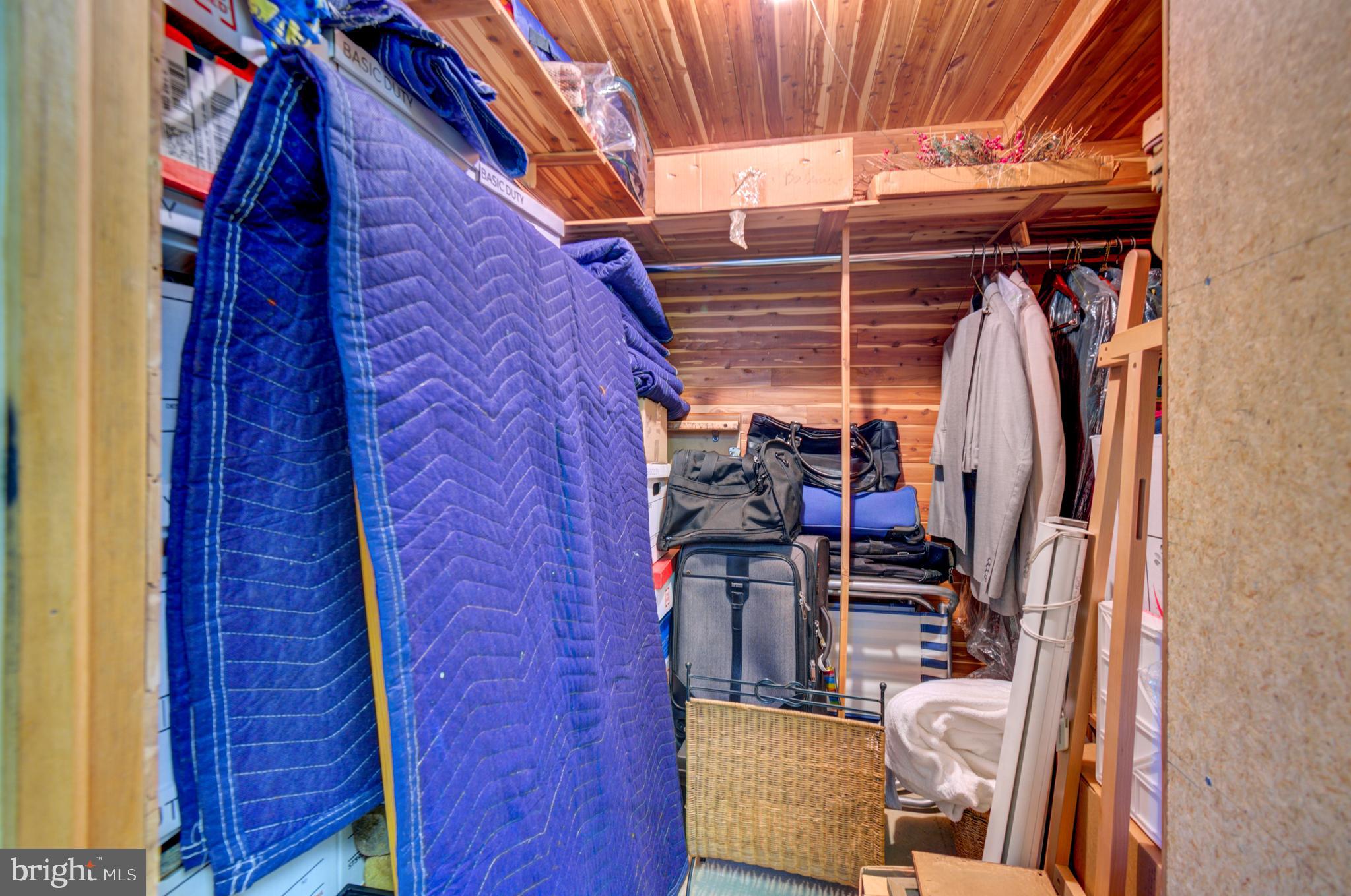 ROCK CREEK HIGHLANDS - Residential