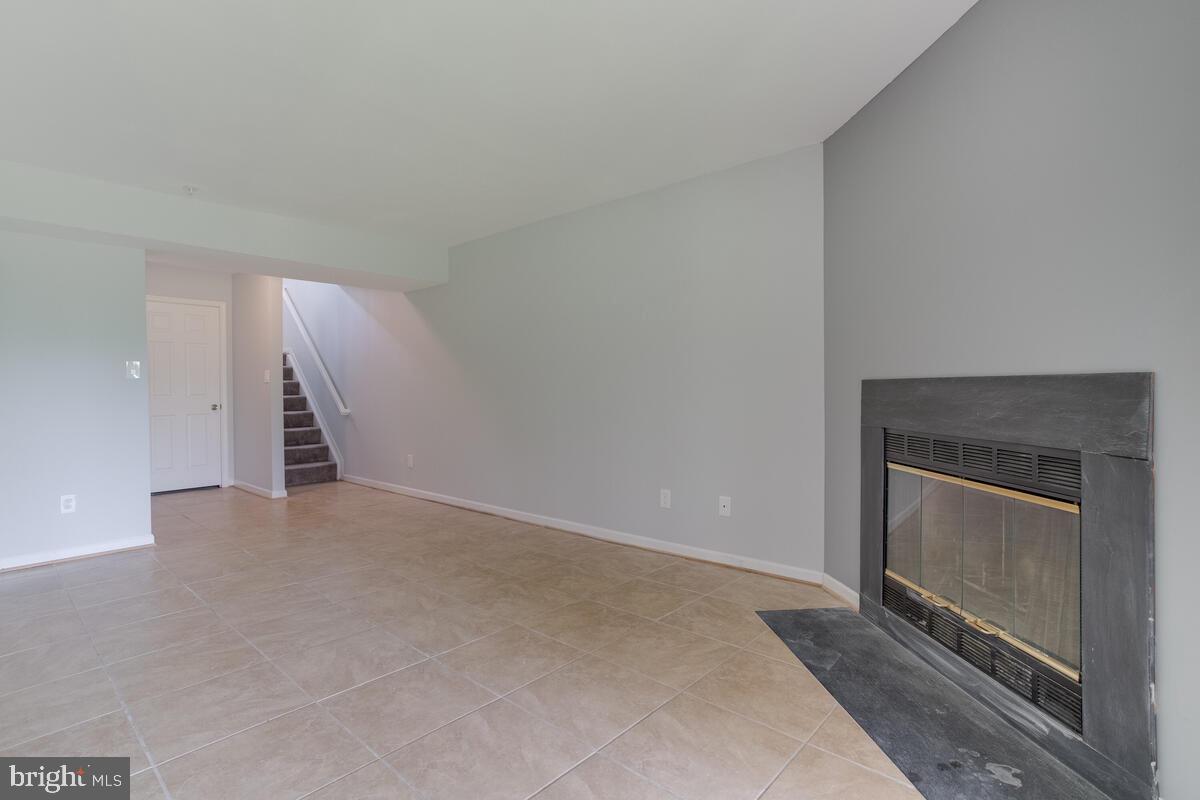 STONEY BEACH - Residential