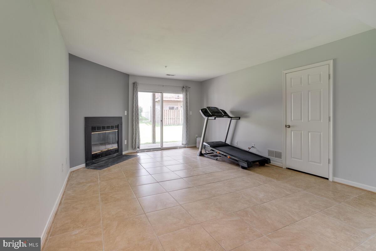 STONEY BEACH - Residential