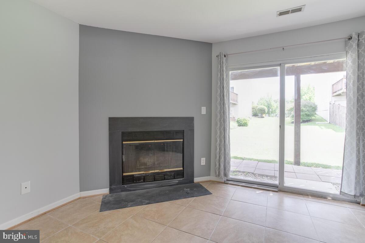 STONEY BEACH - Residential