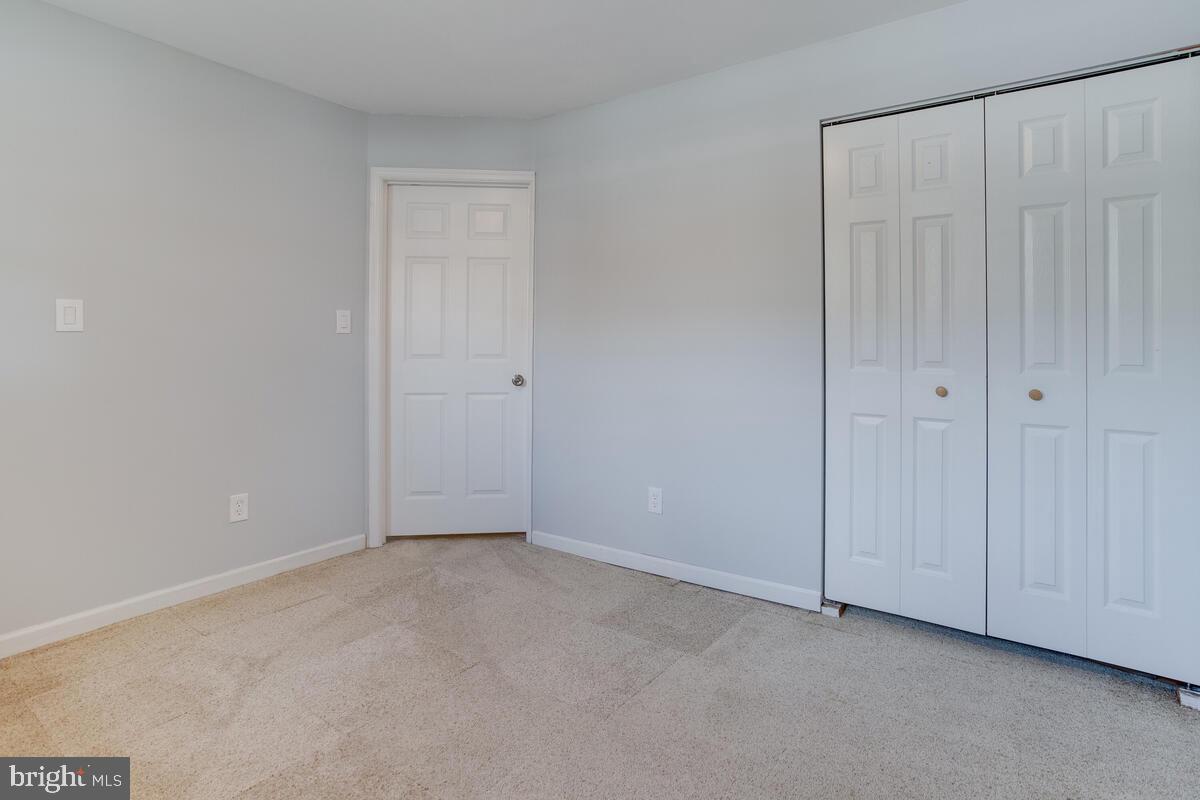 STONEY BEACH - Residential