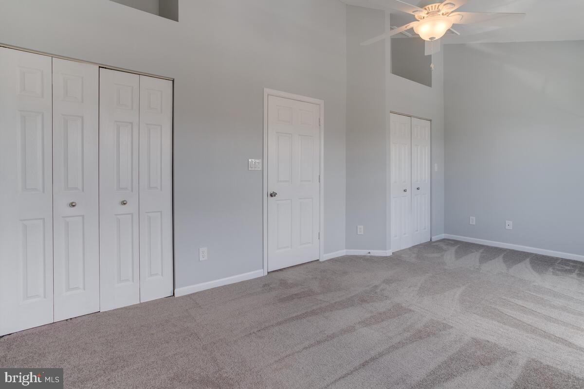 STONEY BEACH - Residential