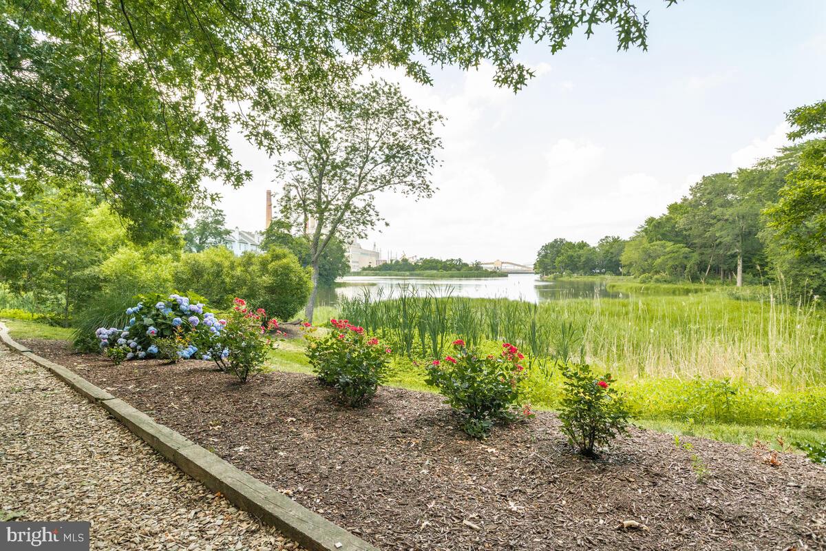 STONEY BEACH - Residential