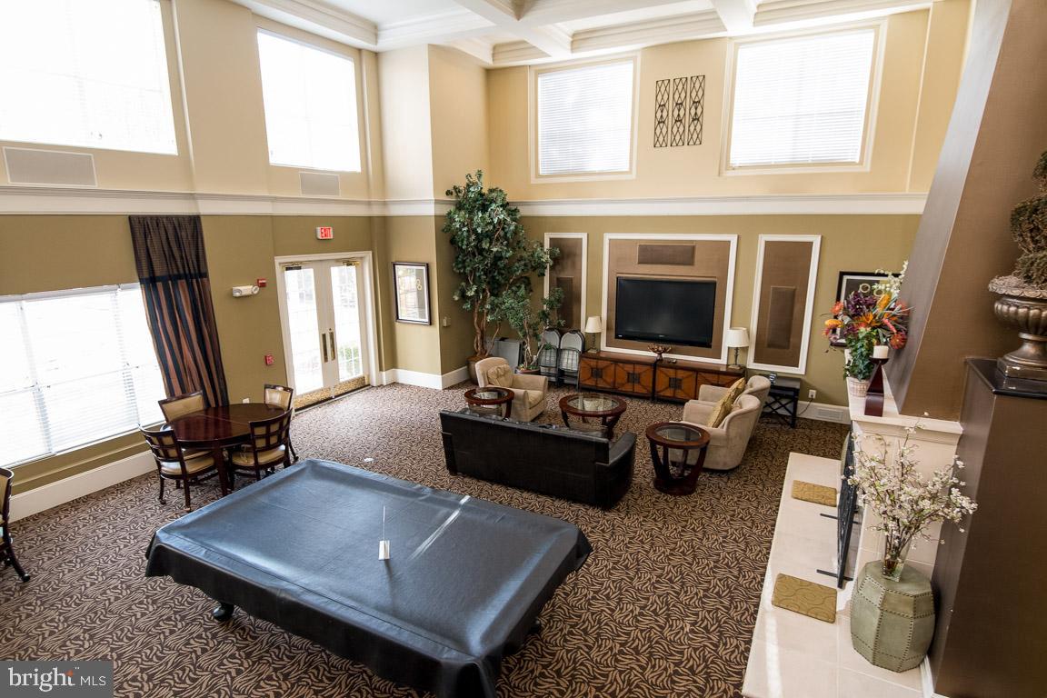 WHITE FLINT STATION - Residential Lease