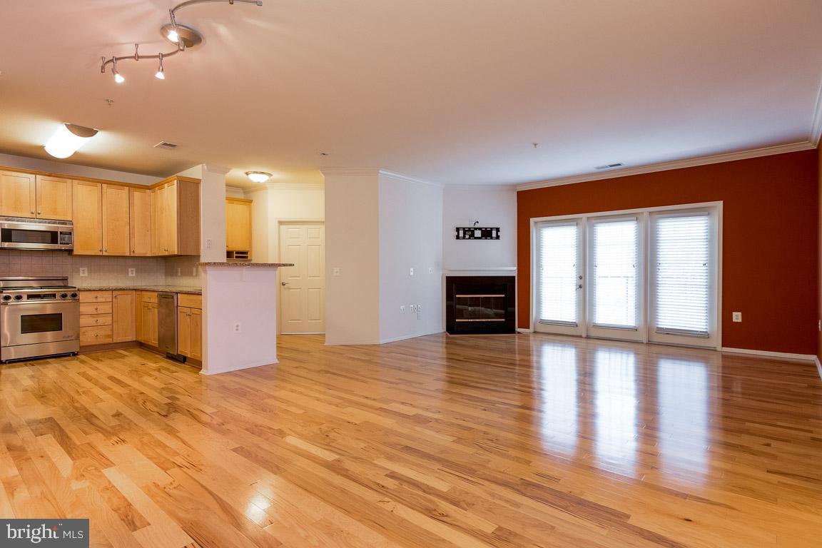 WHITE FLINT STATION - Residential Lease