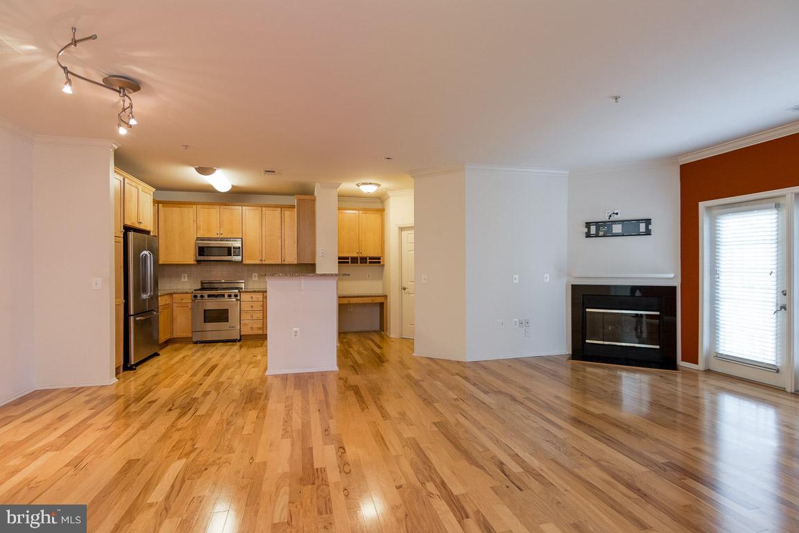 WHITE FLINT STATION - Residential Lease