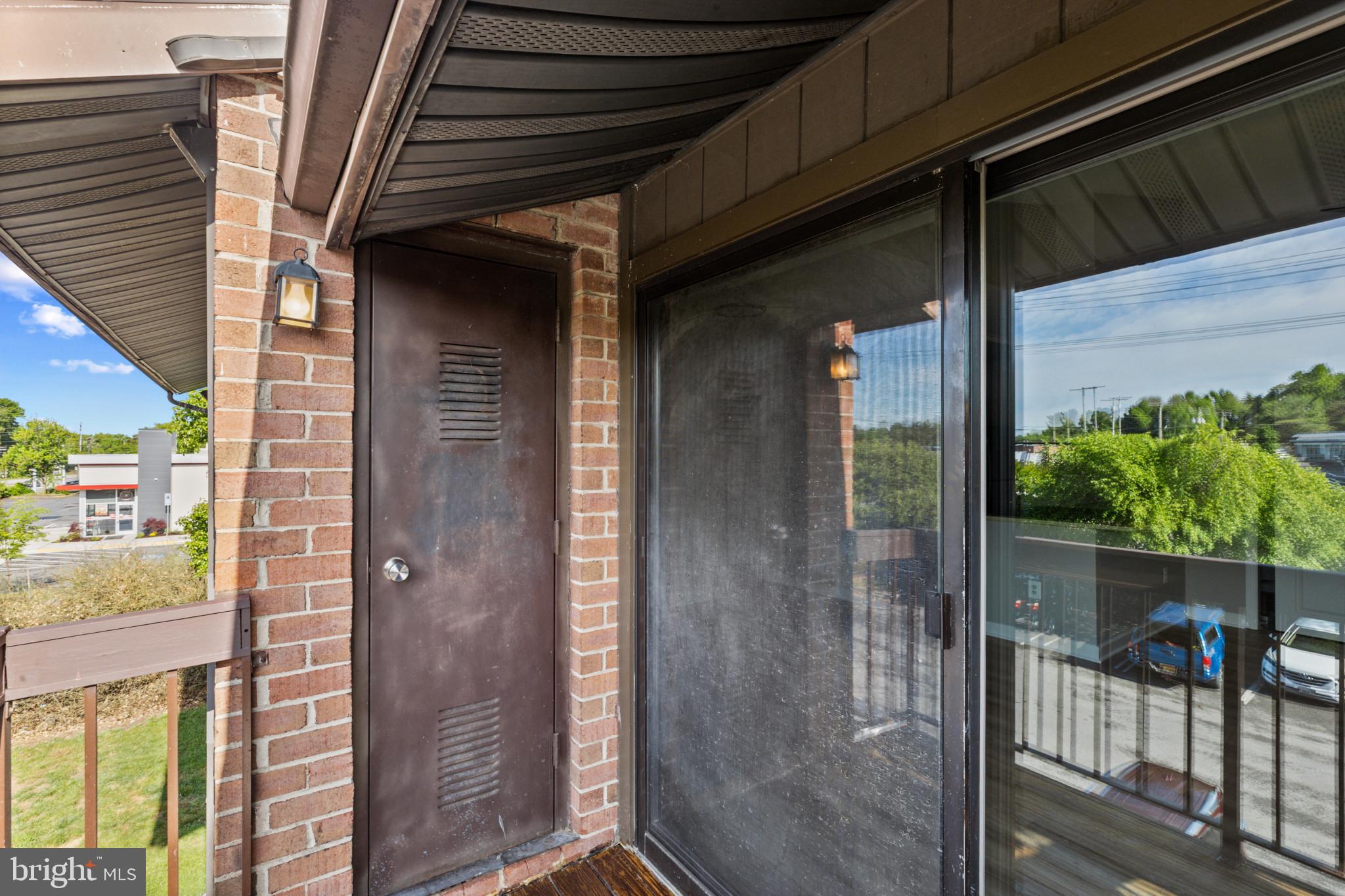 SUN VALLEY CONDOMINIUMS - Residential