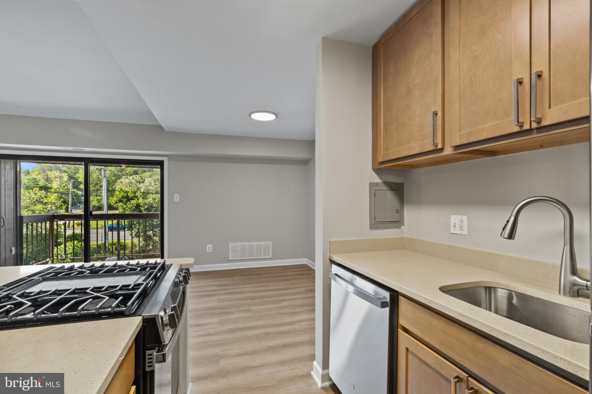 SUN VALLEY CONDOMINIUMS - Residential