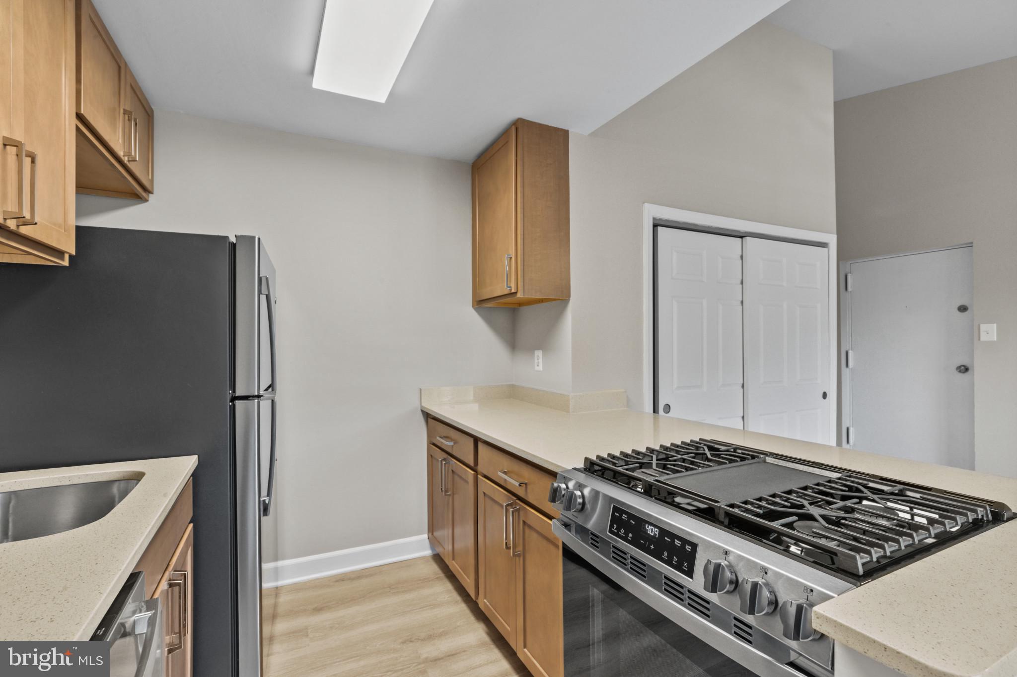 SUN VALLEY CONDOMINIUMS - Residential