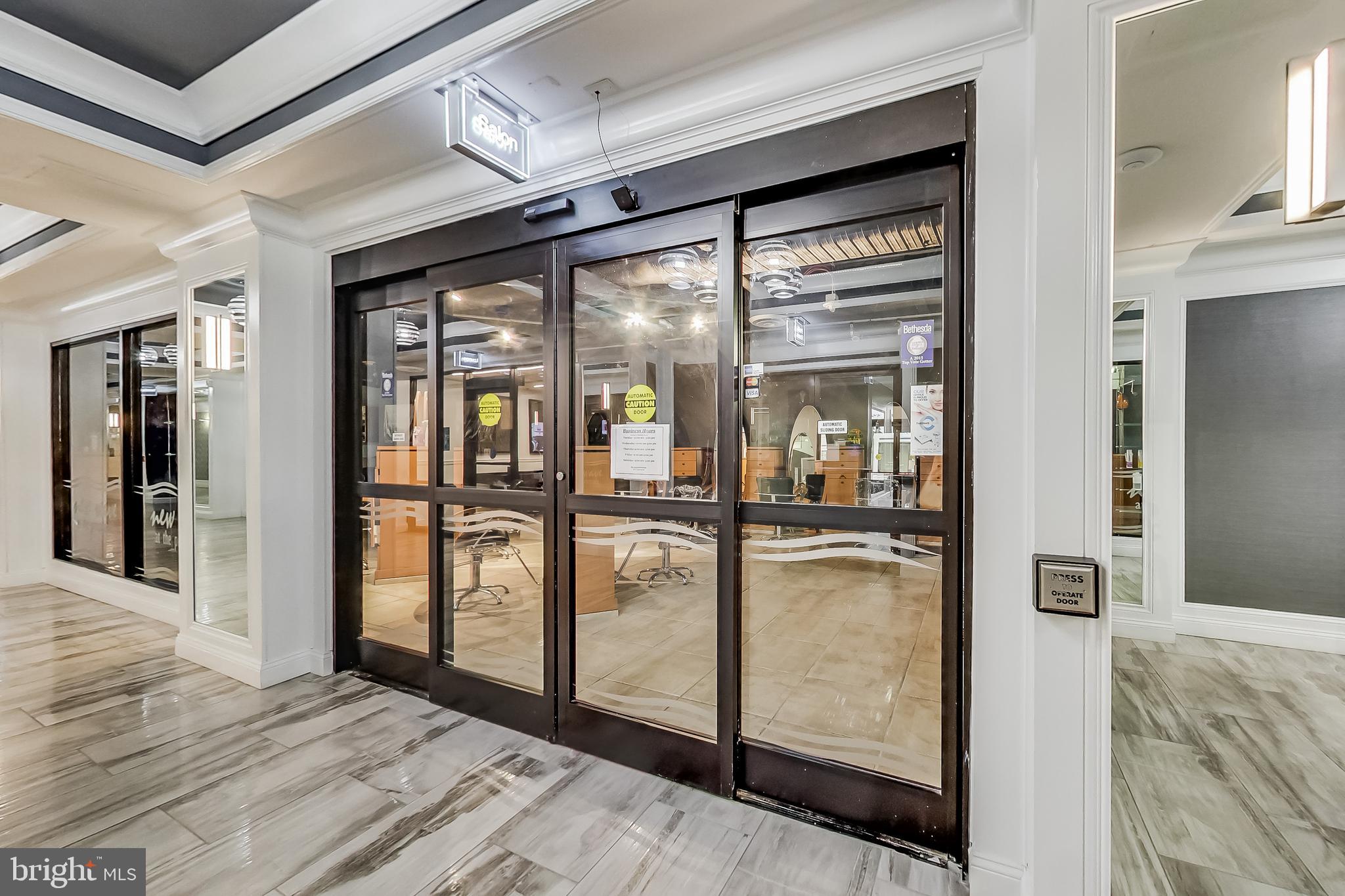 PROMENADE TOWERS - Residential Lease