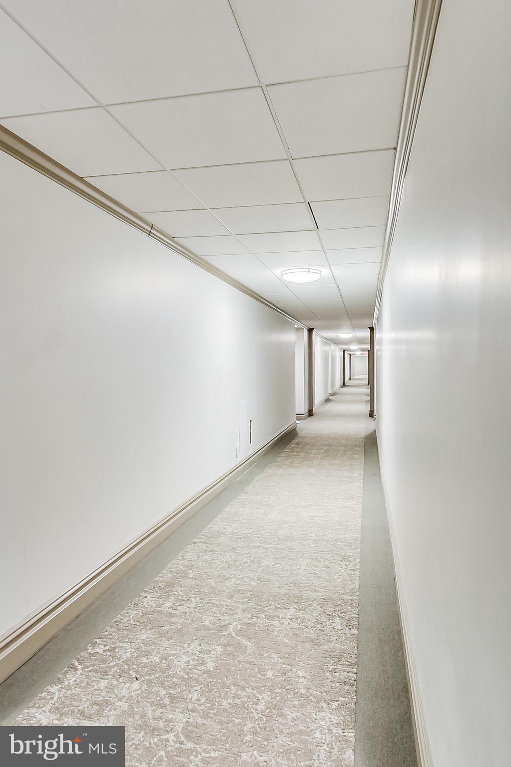 PROMENADE TOWERS - Residential Lease