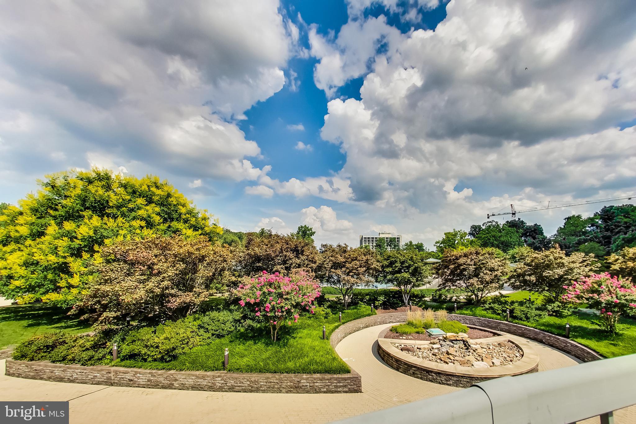 PROMENADE TOWERS - Residential Lease